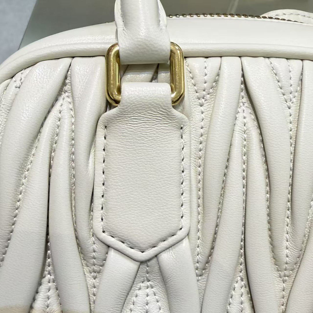 MIU M ARCADIE MATELASSE BAG