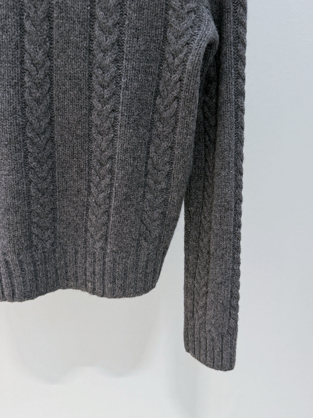 LOEW JUMPER