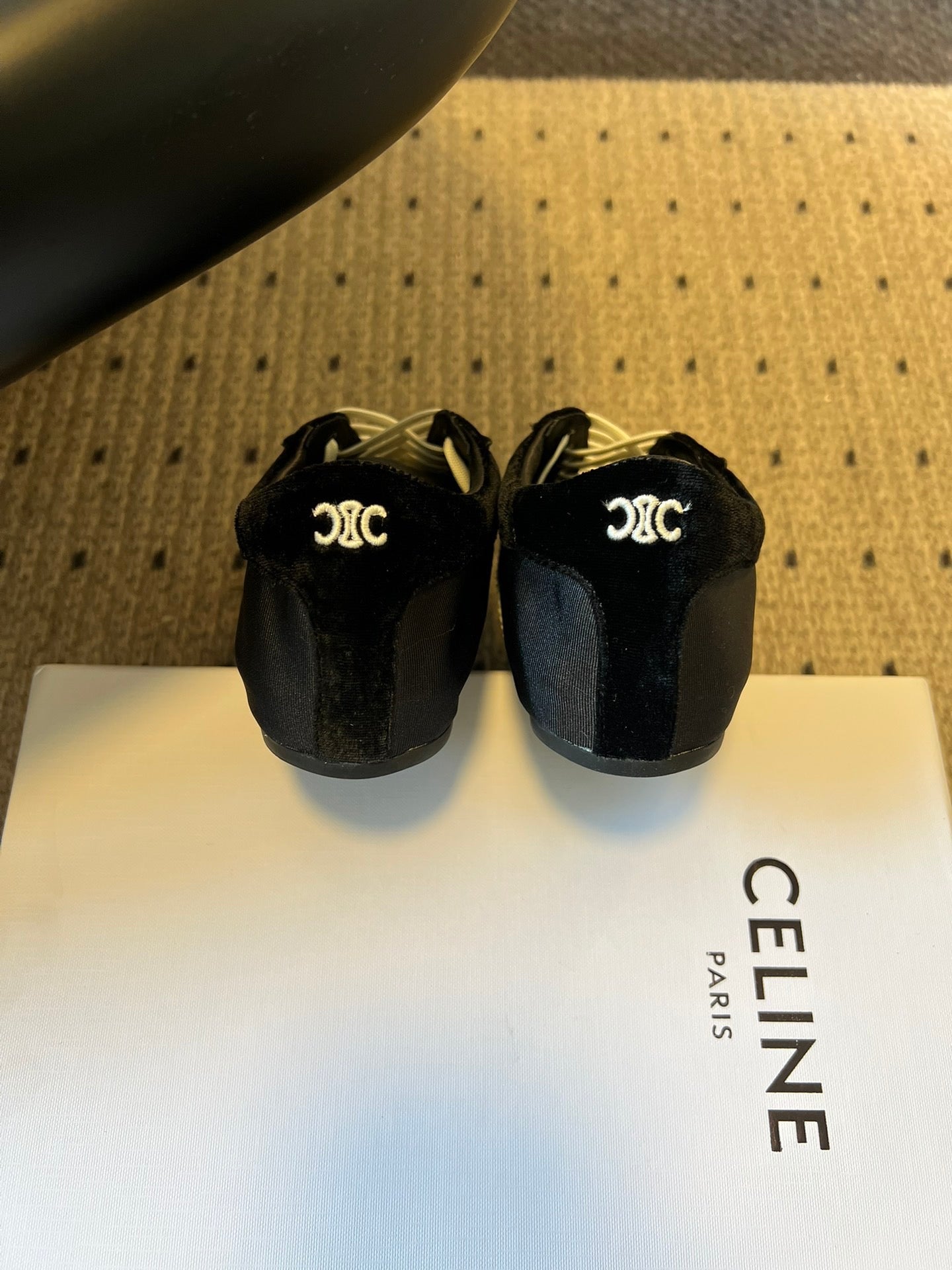 CEL FLAT SNEAKERS