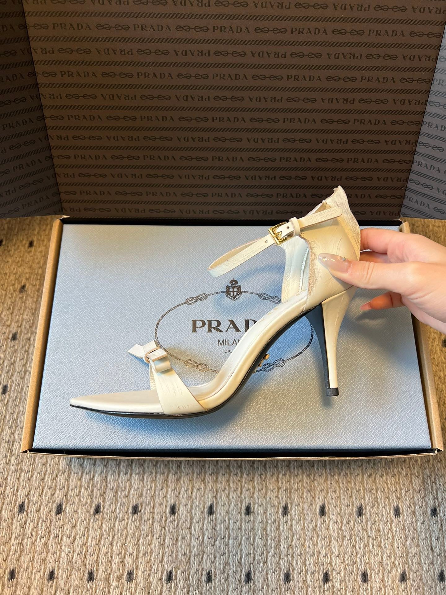 PD HEELS