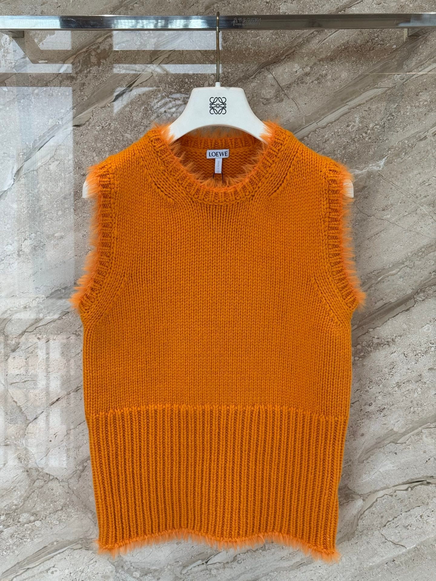LOEW VEST