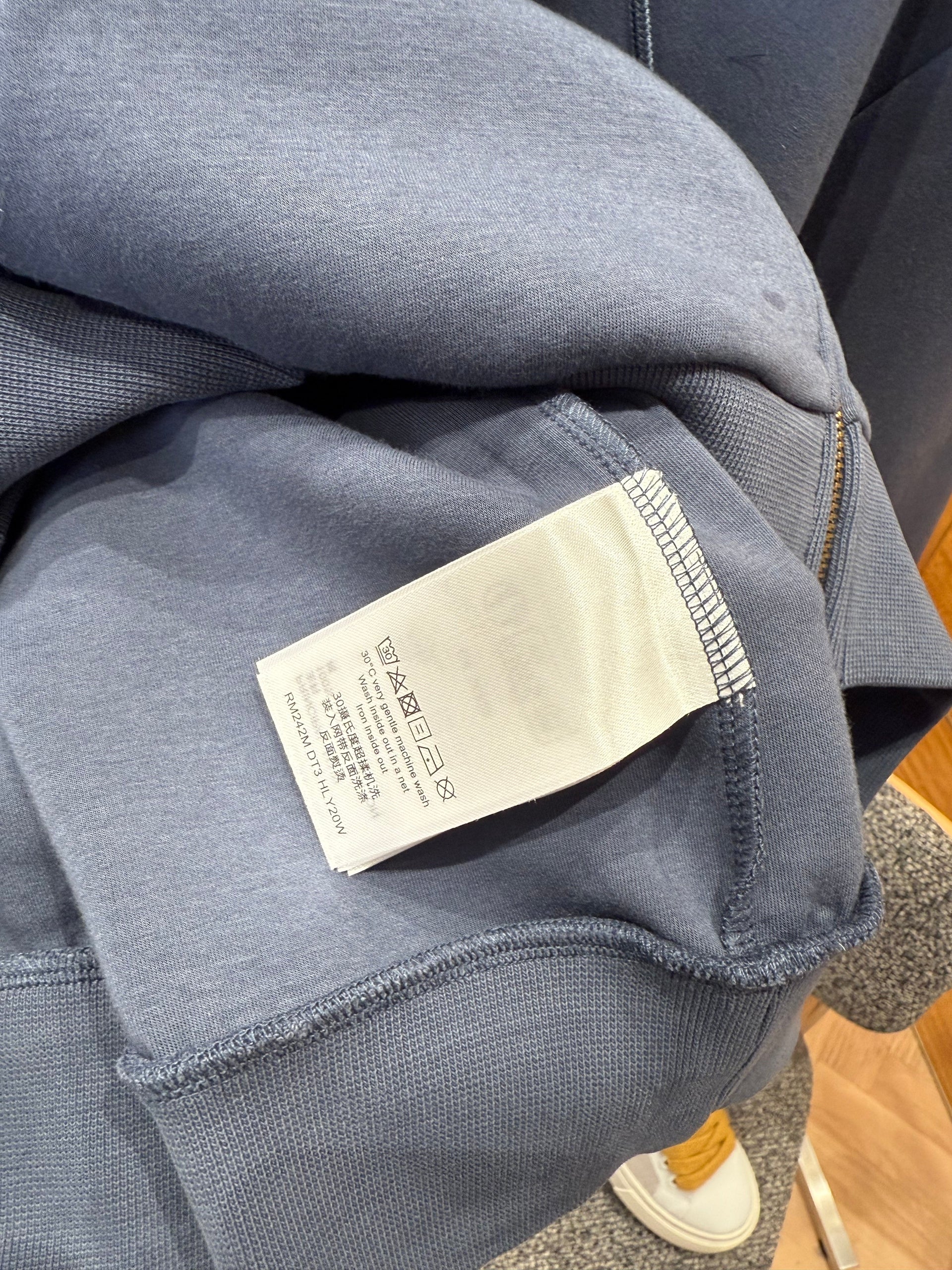 LOU ZIP HOODIE