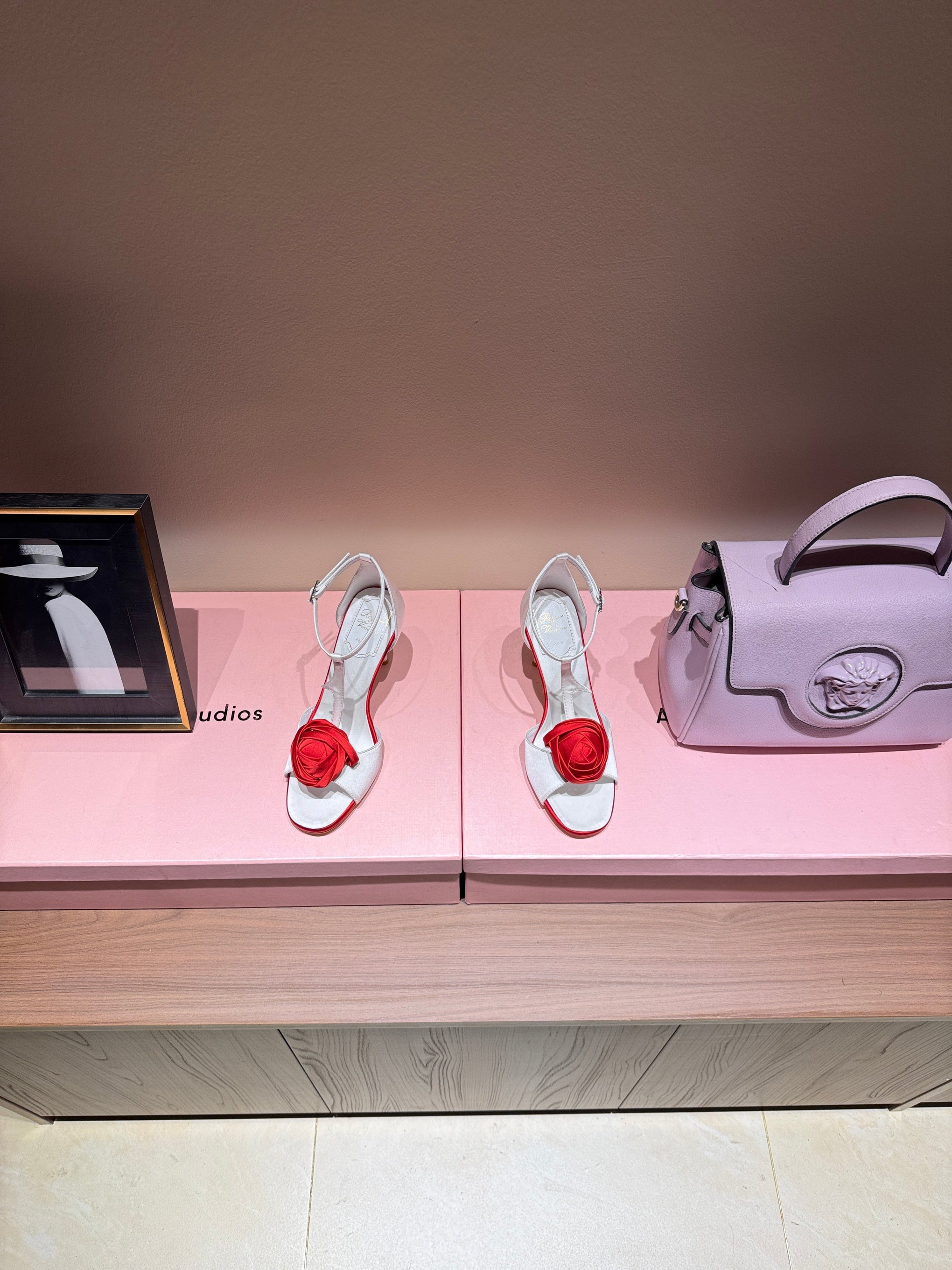 ROGER V HEELS