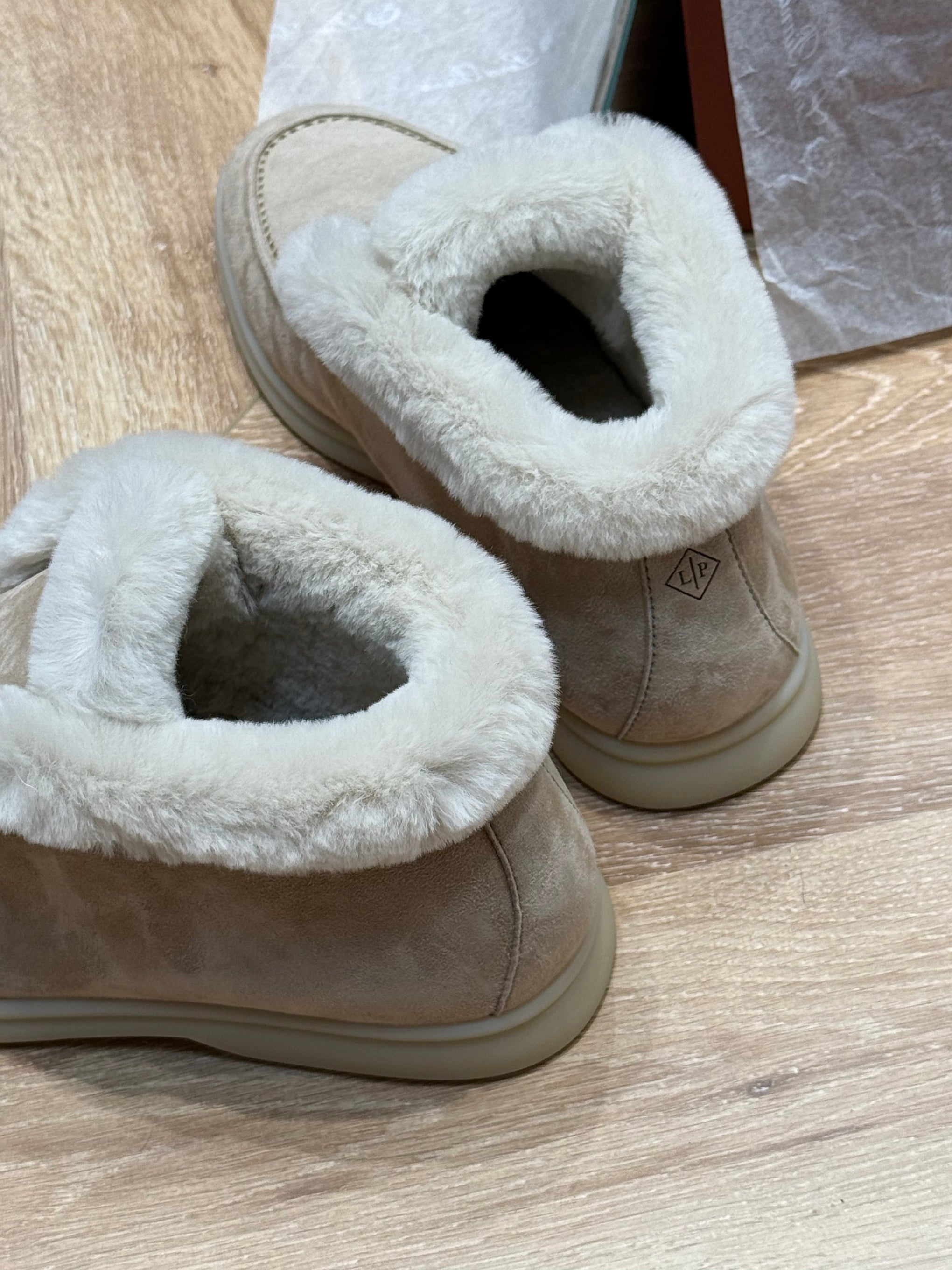 LORO P OPEN WALK BOOTS