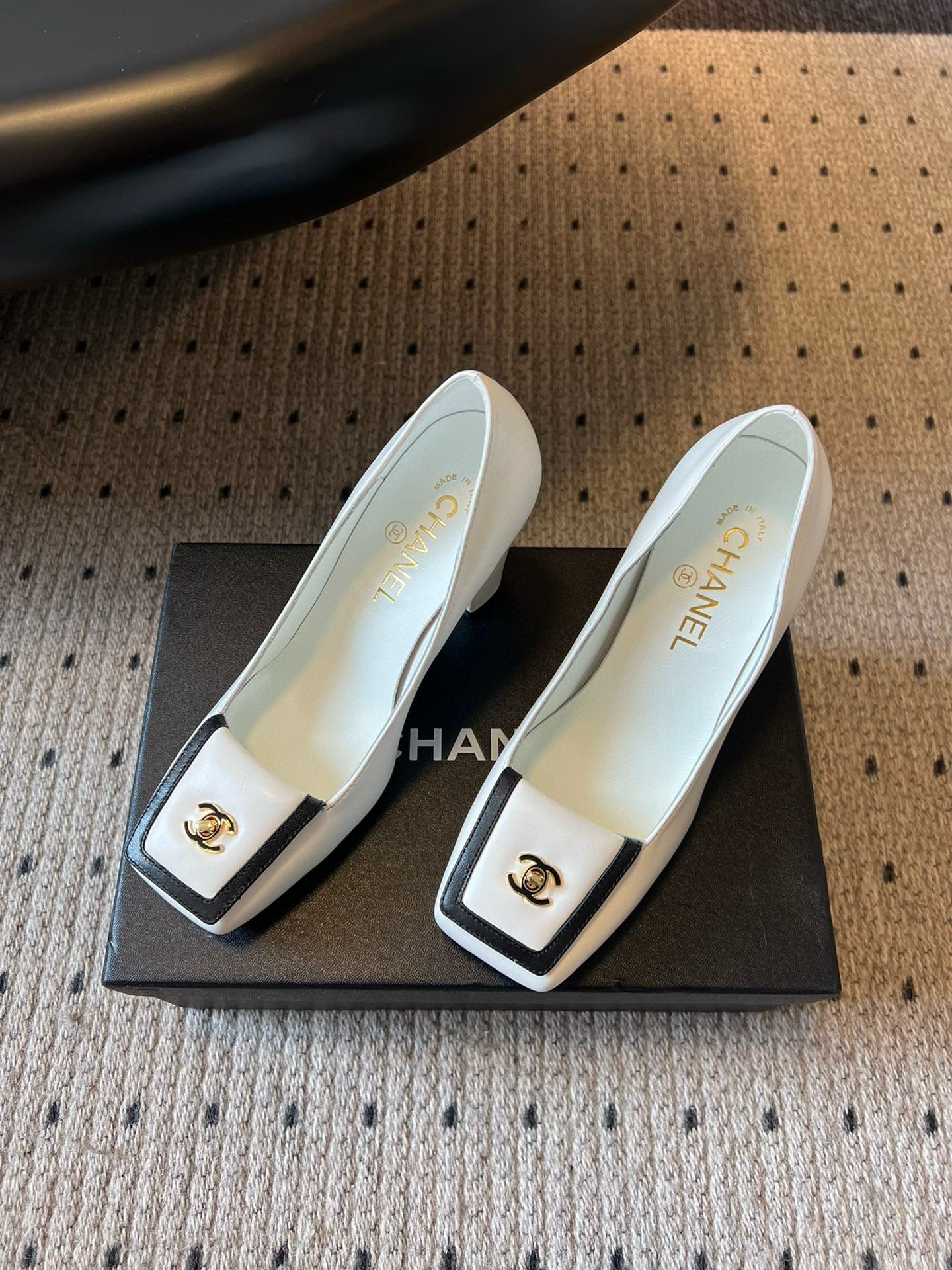 CC HEELS