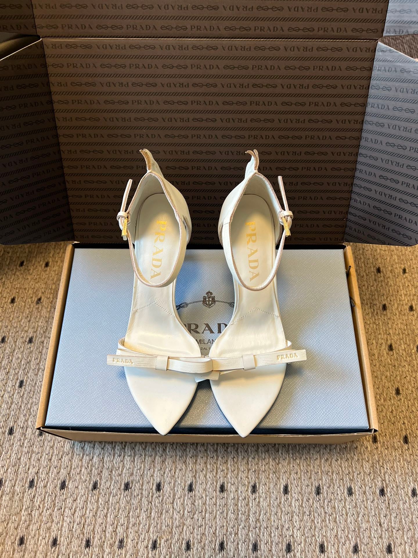 PD HEELS