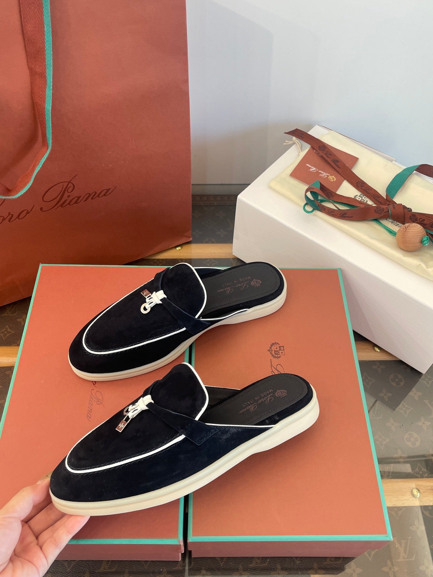 LORO P SUMMER CHARMS MULES