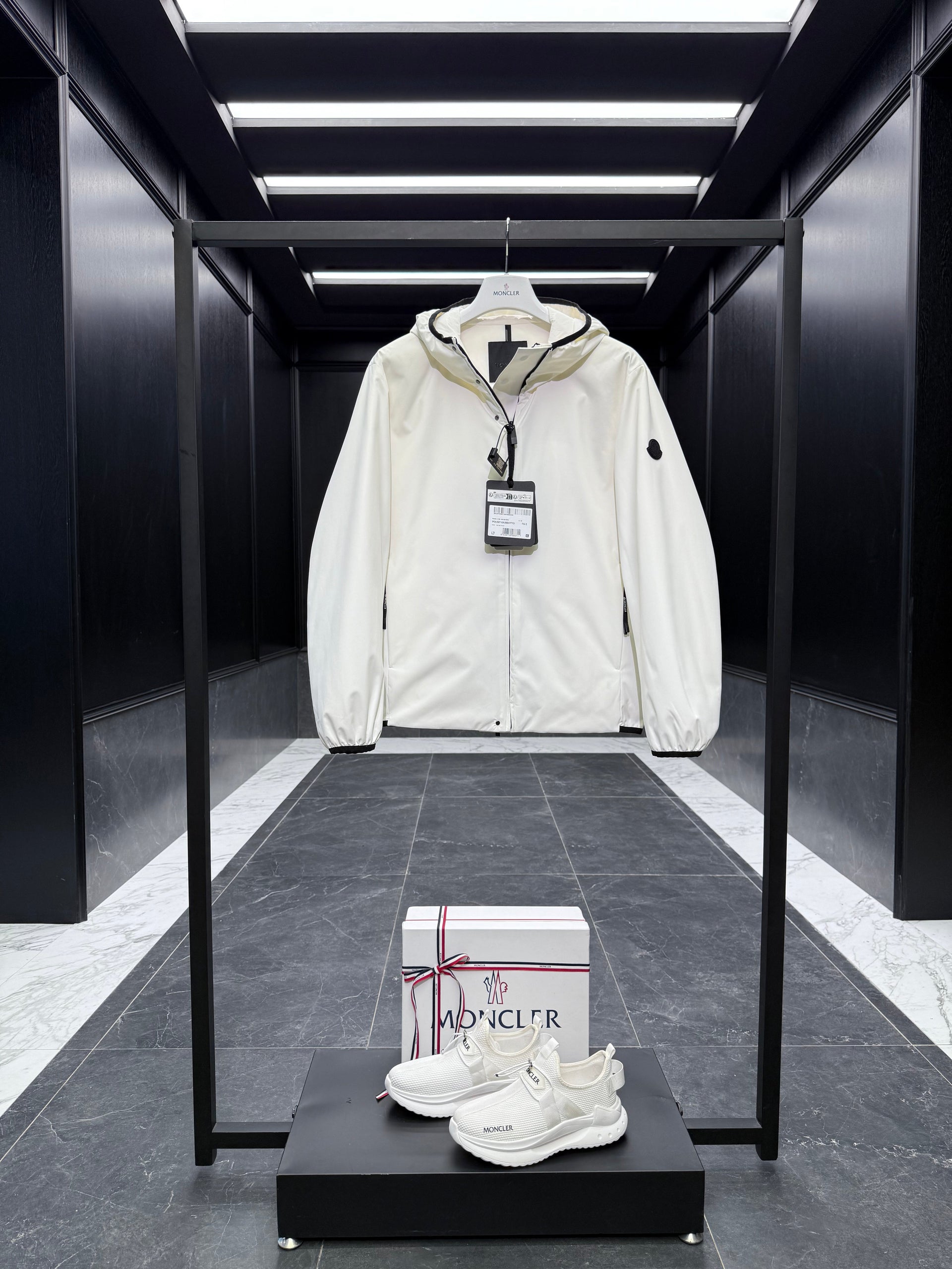 MONC POLSET JACKET