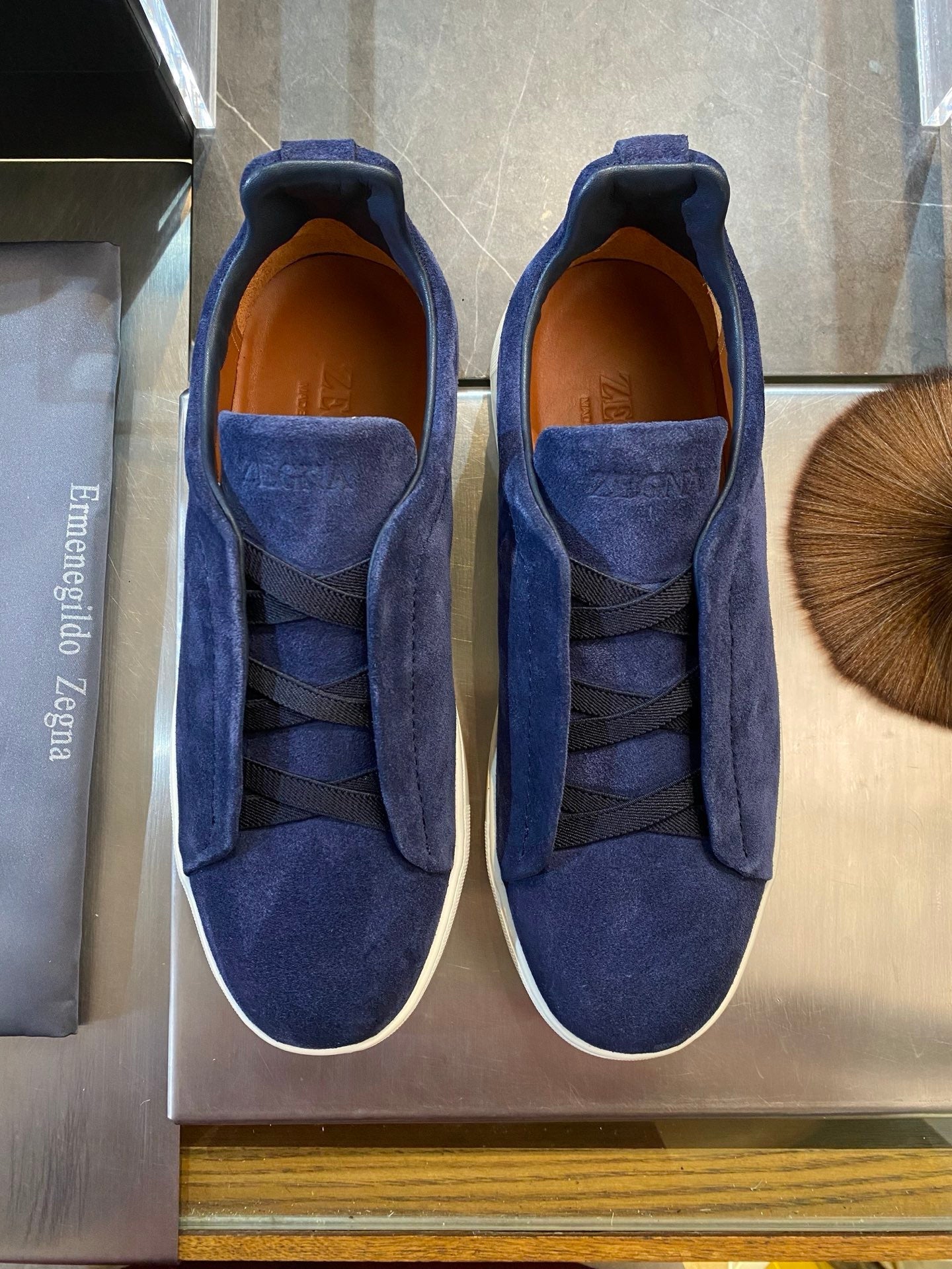 ZEGN TRIPLE STITCH SNEAKER