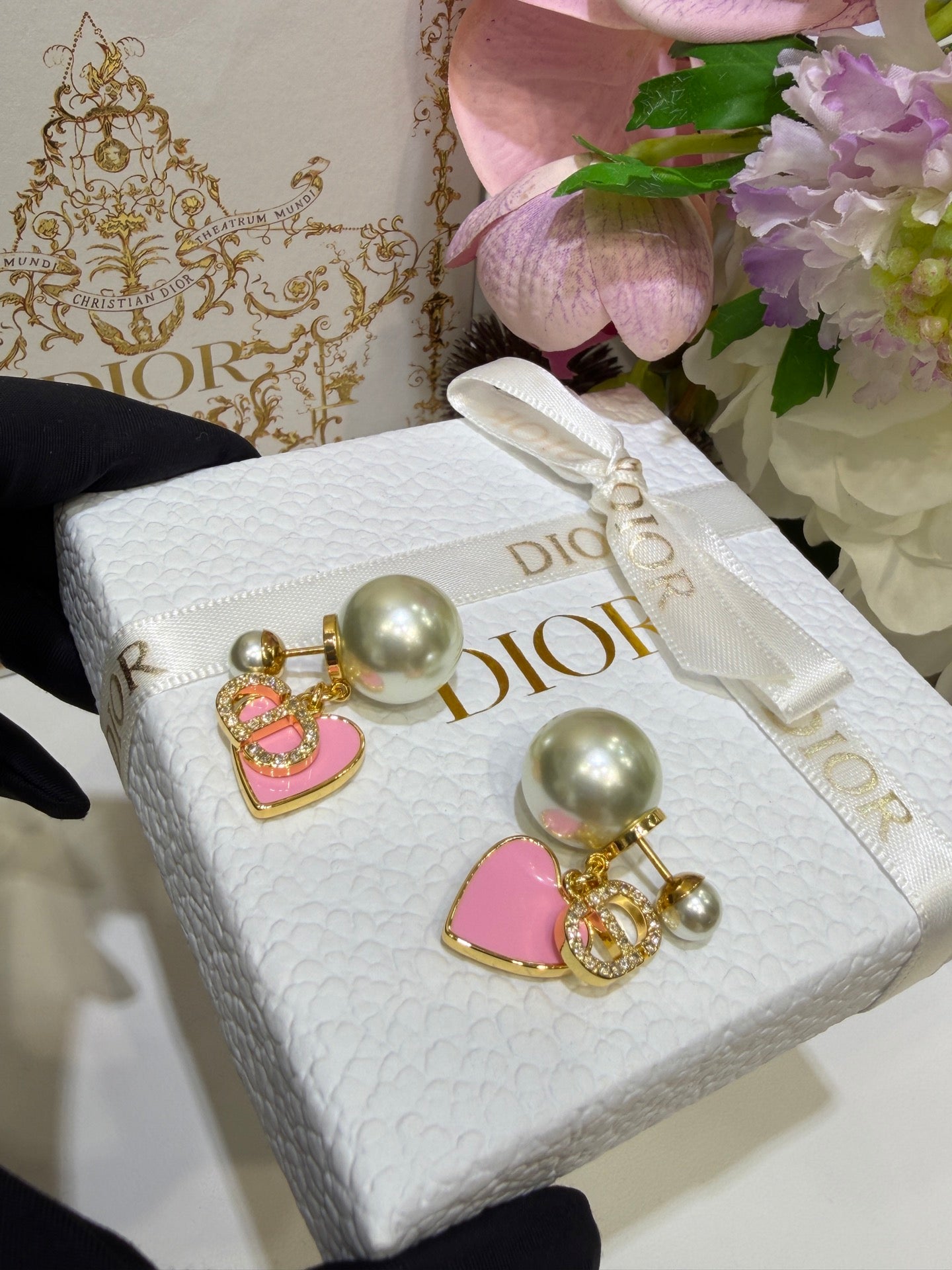 CD EARRINGS