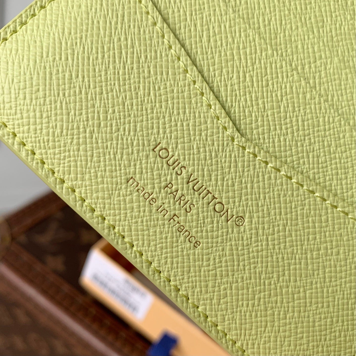 LOU SLENDER WALLET