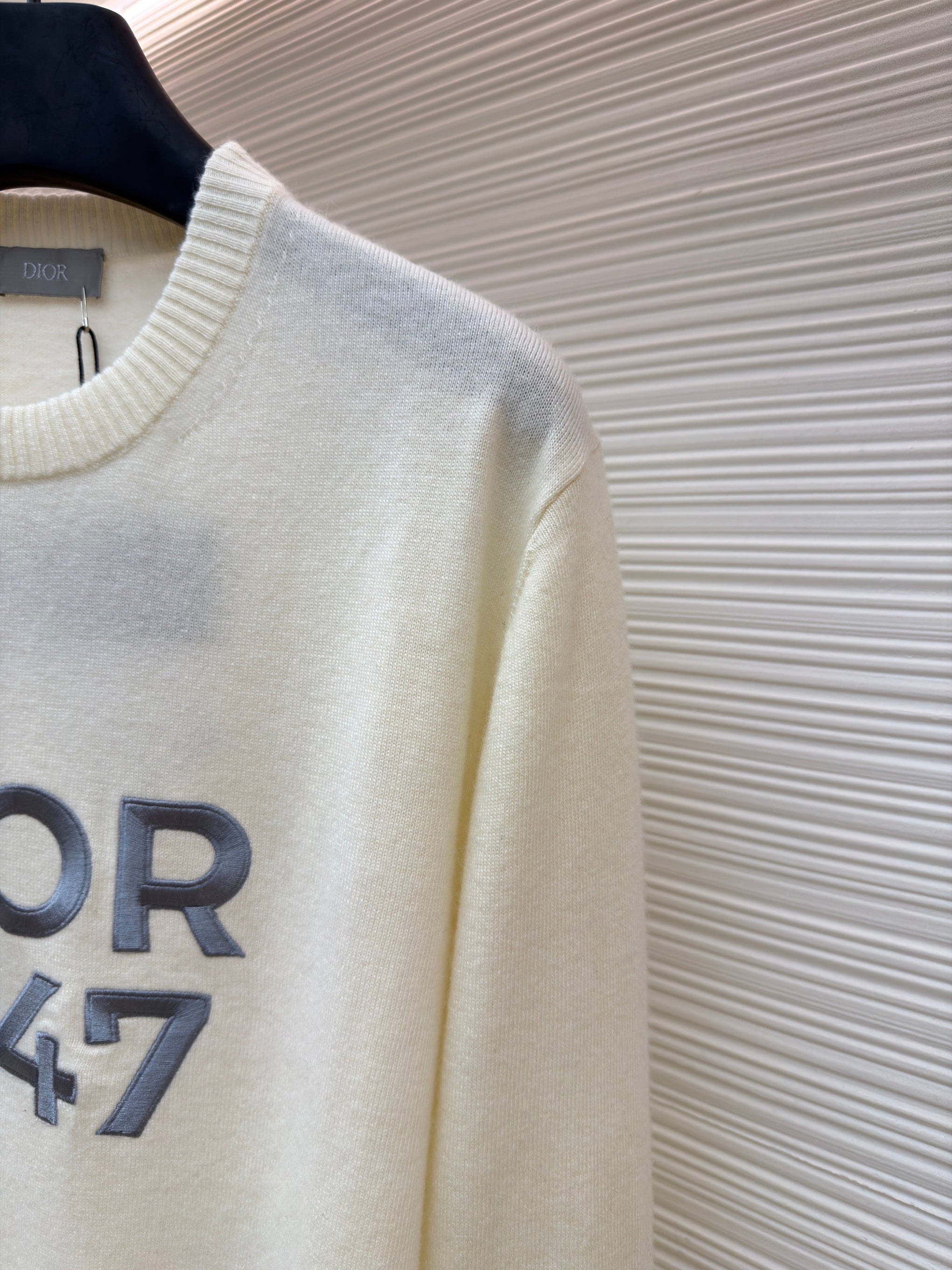 CD JUMPER