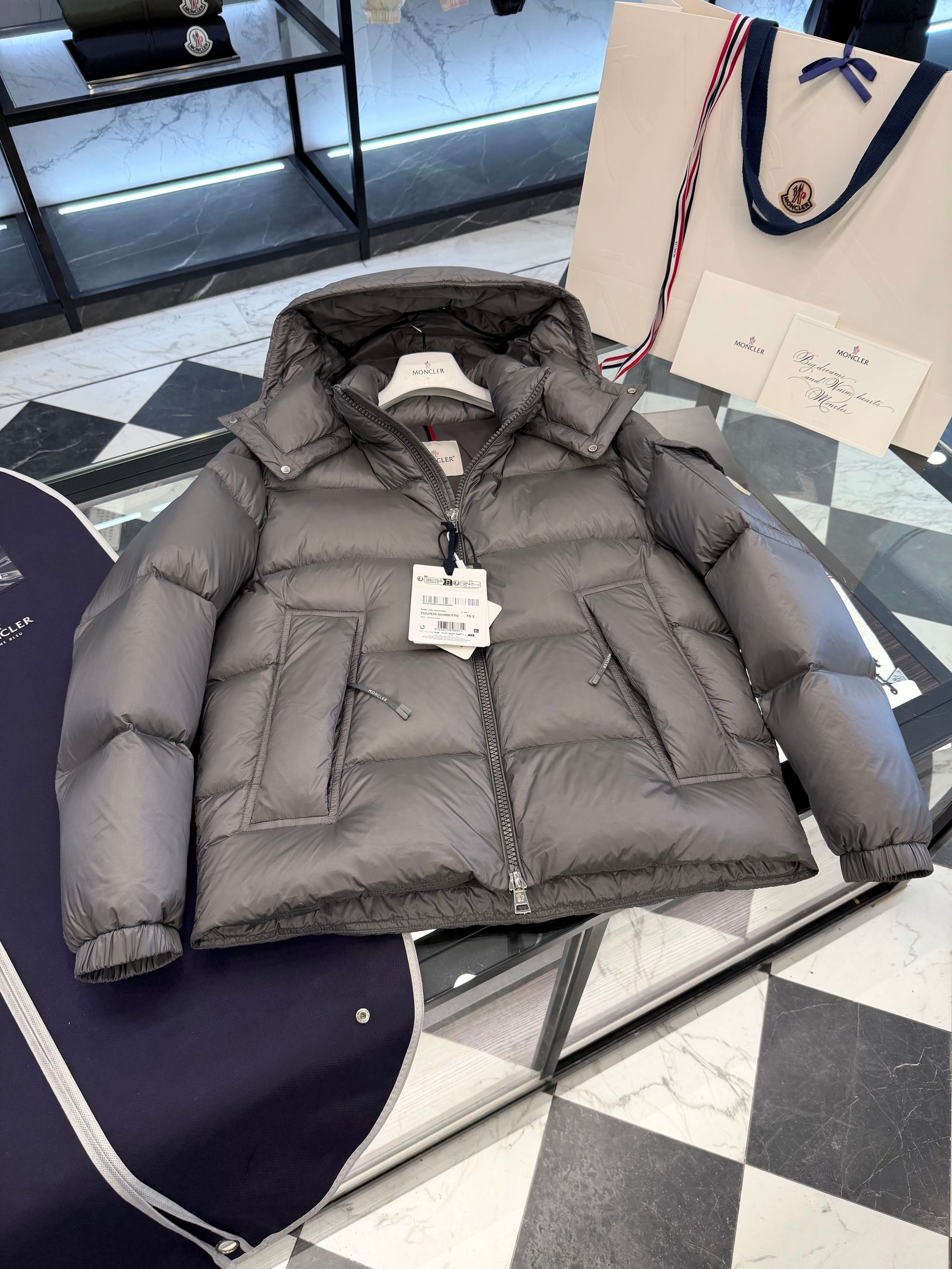 MONC COUYERE JACKET