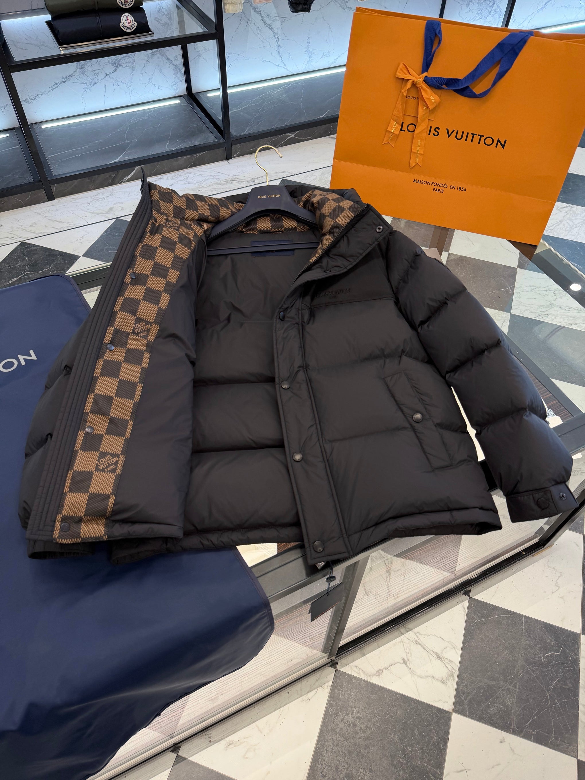 LOU PUFFER JACKET