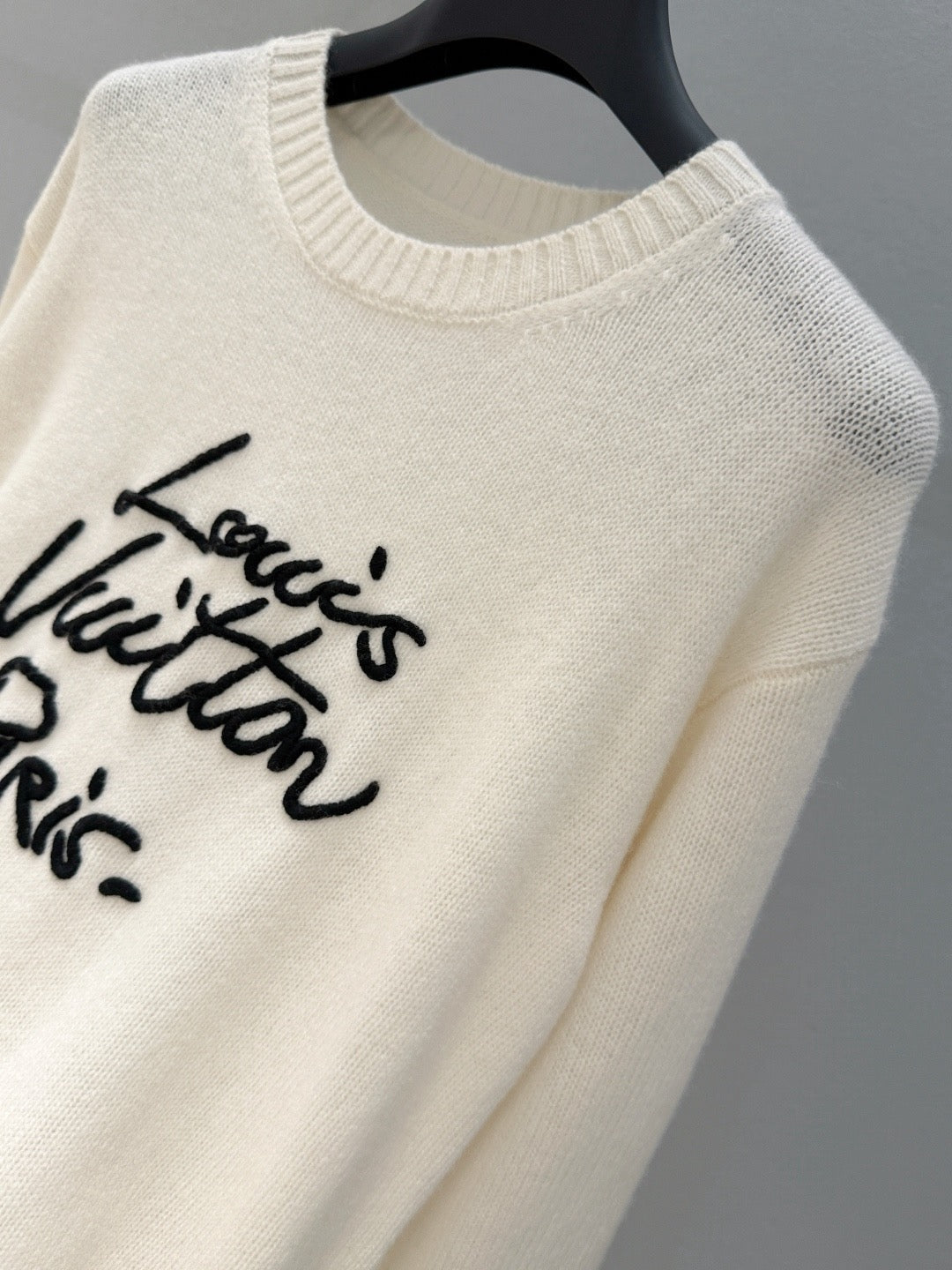 LOU JUMPER