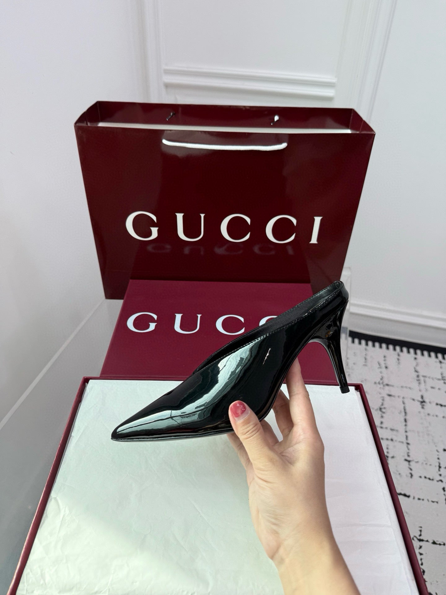 GG HEELS
