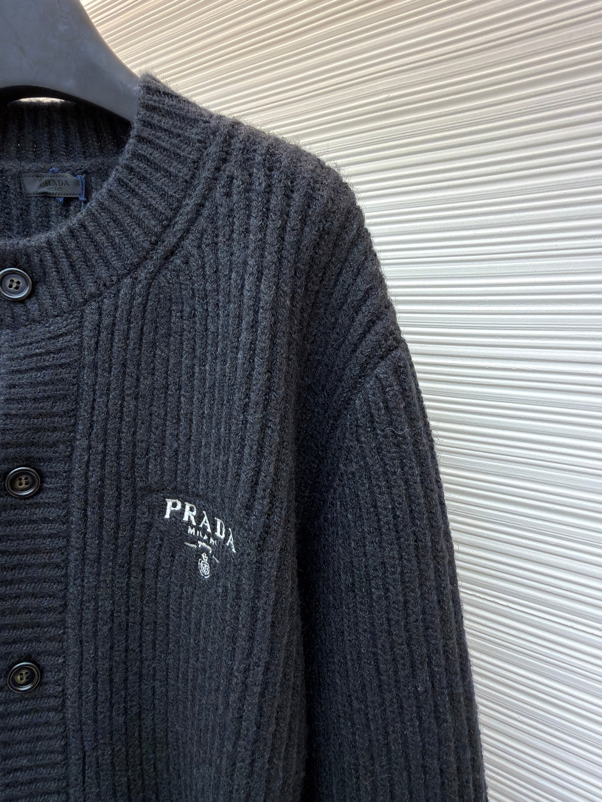 PD CARDIGAN