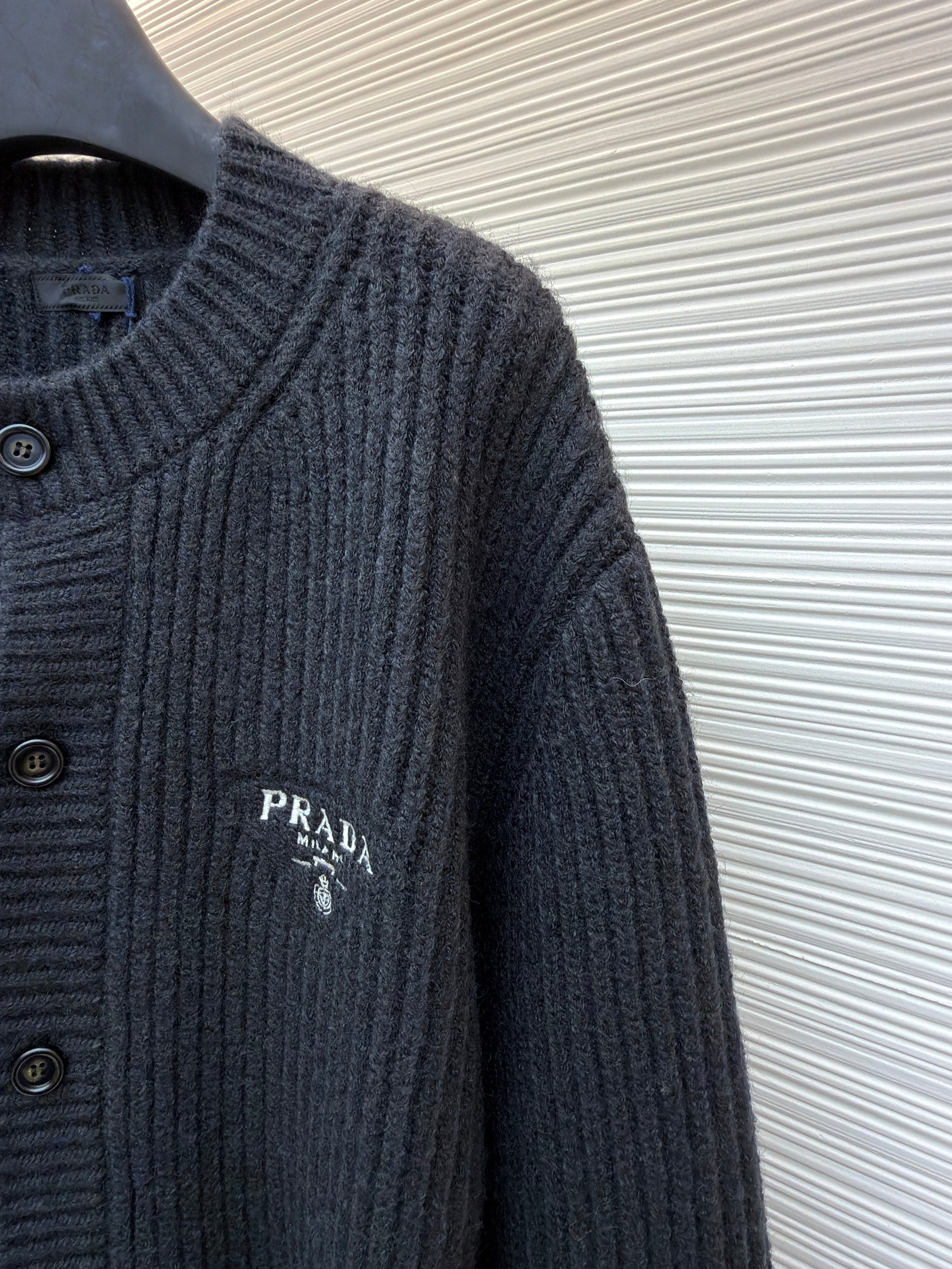 PD CARDIGAN