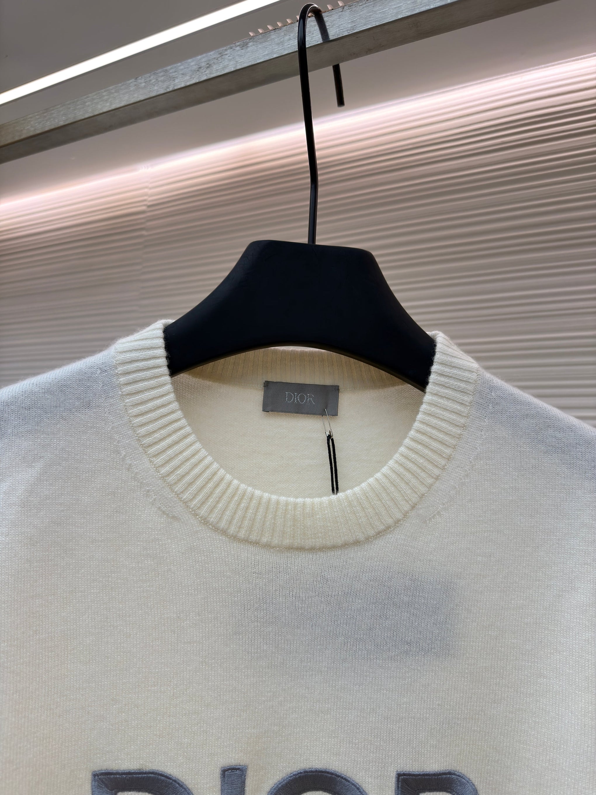 CD JUMPER