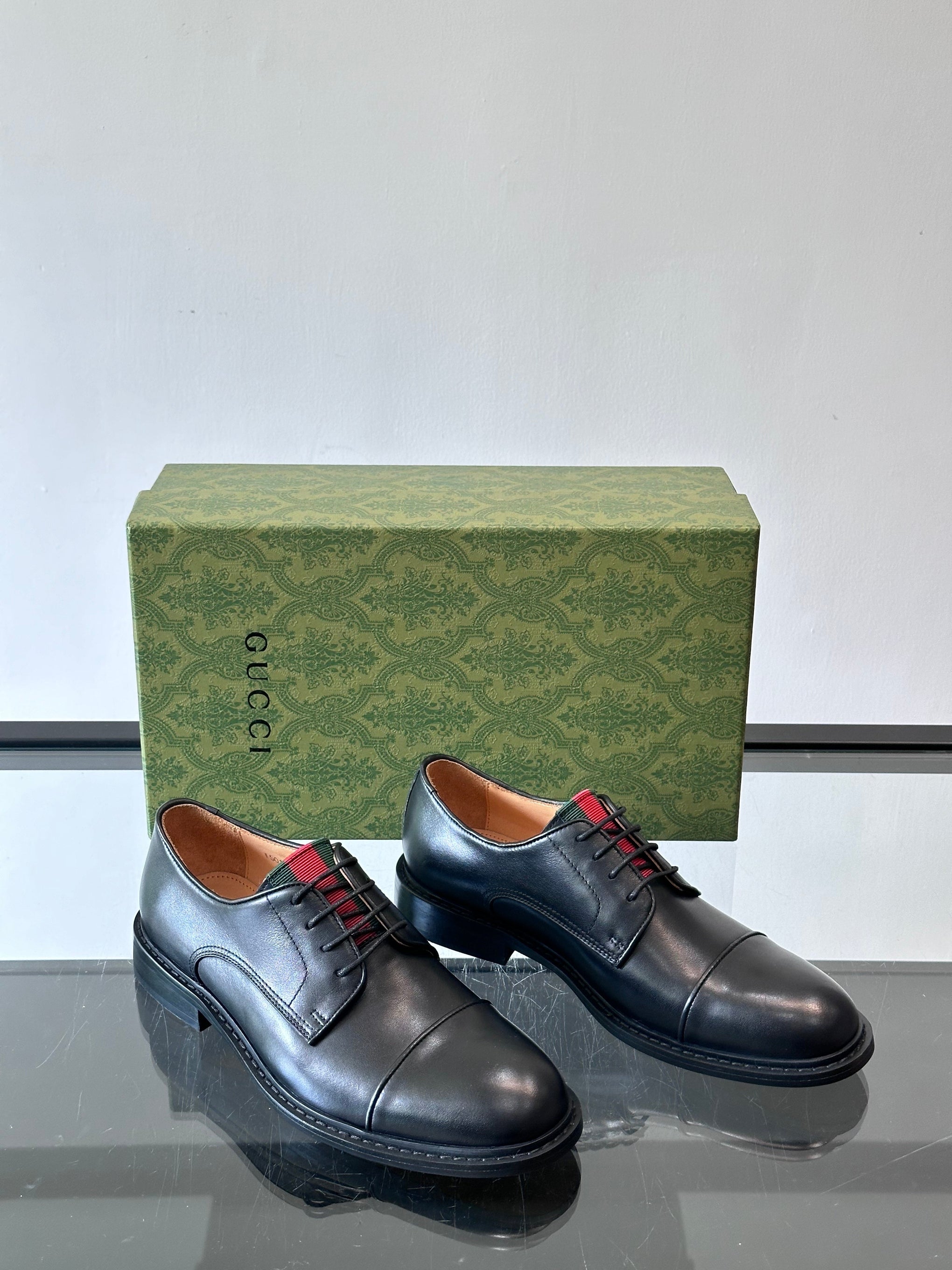 GG LACE UP SHOE