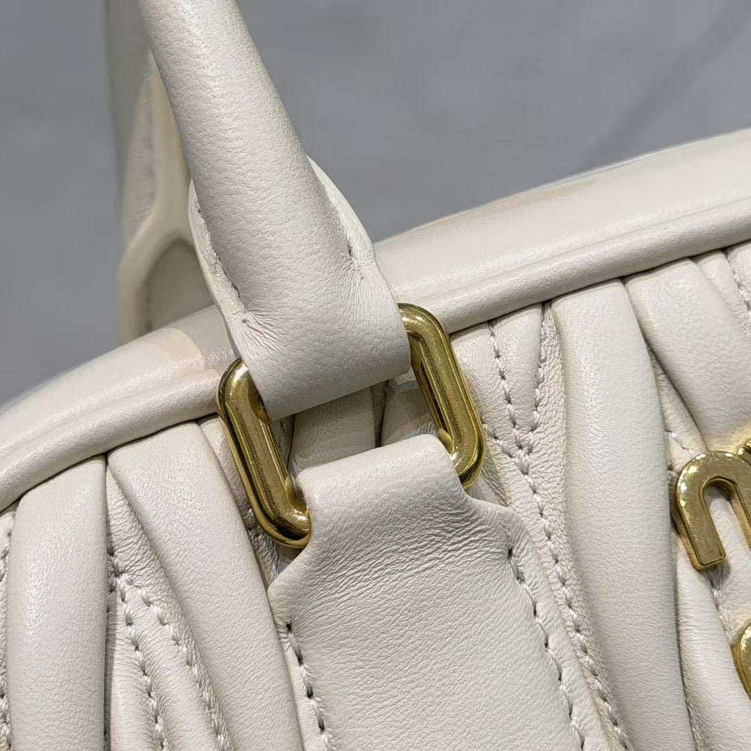 MIU M ARCADIE MATELASSE BAG