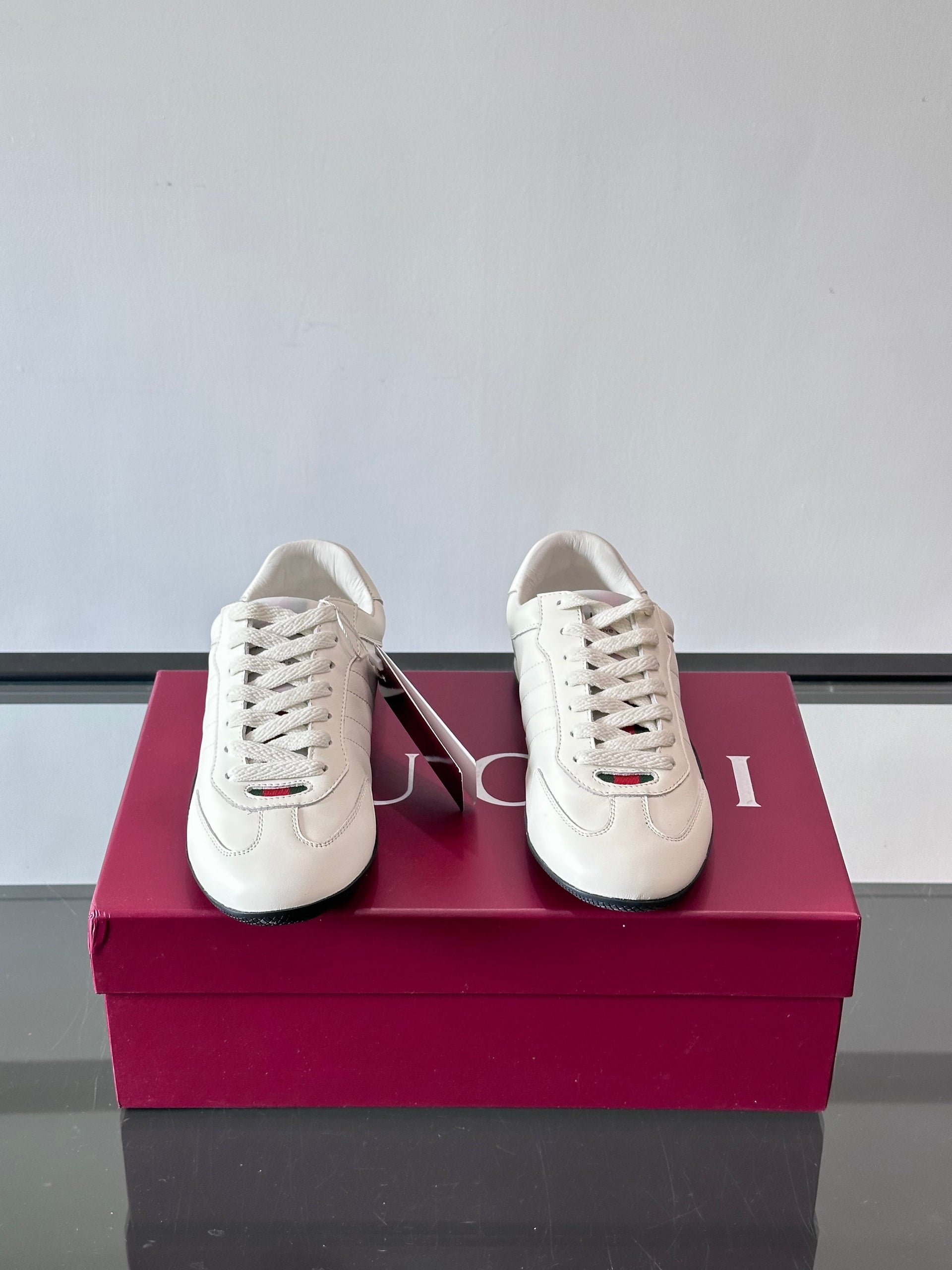 GG SHIFT SNEAKERS