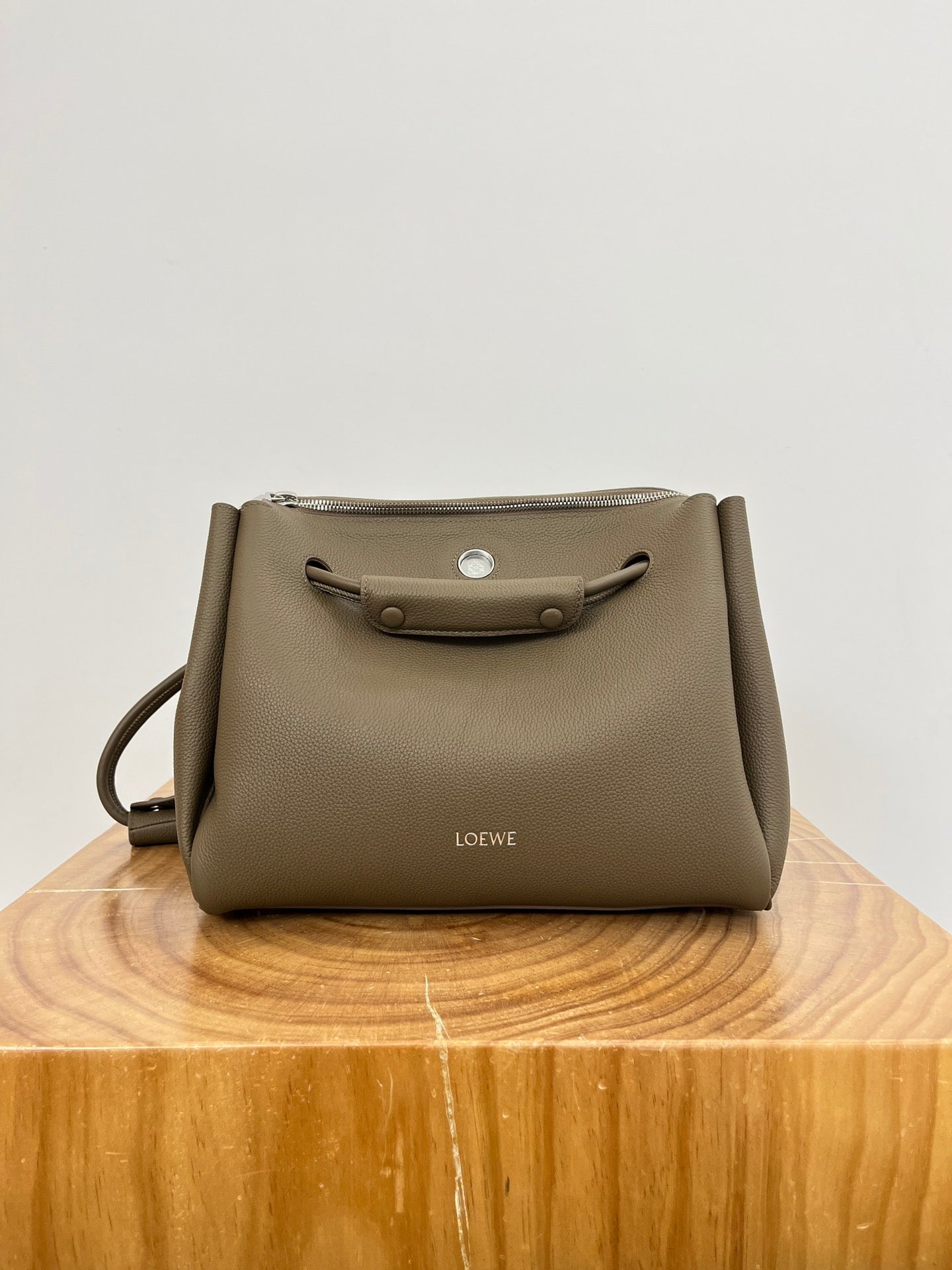 LOEW MEDIUM MADRID BAG