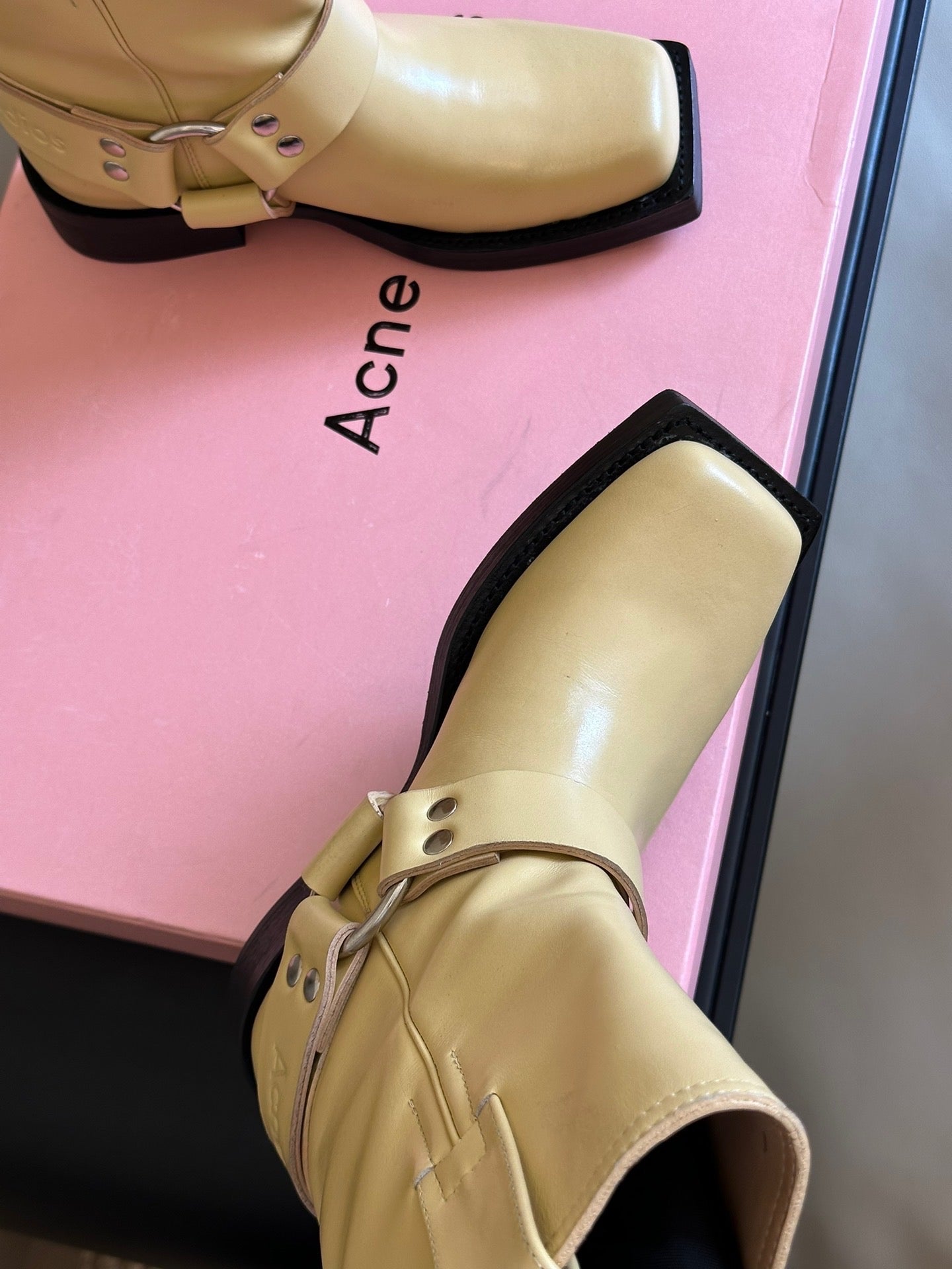 ACNE BOOTS
