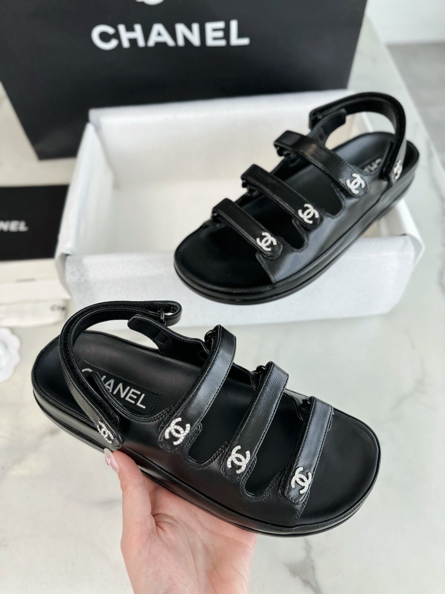 CC SANDALS