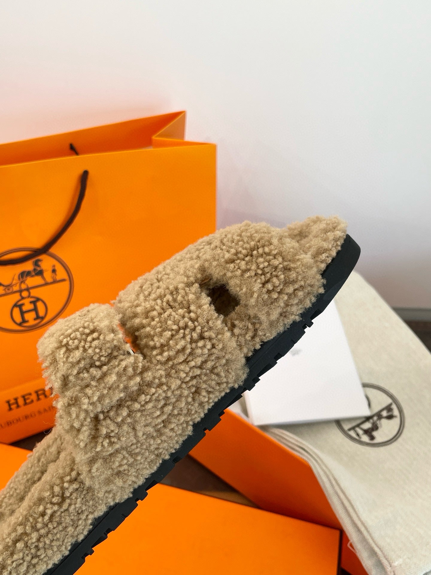HERM CHYPRE SANDAL