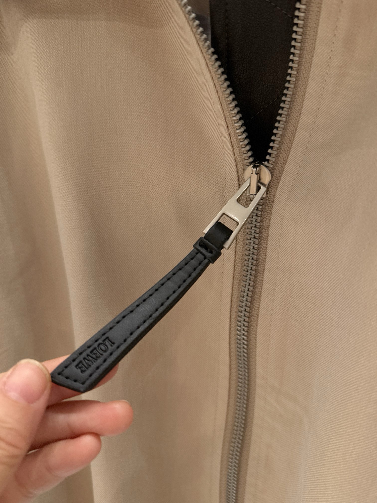 LOEW JACKET