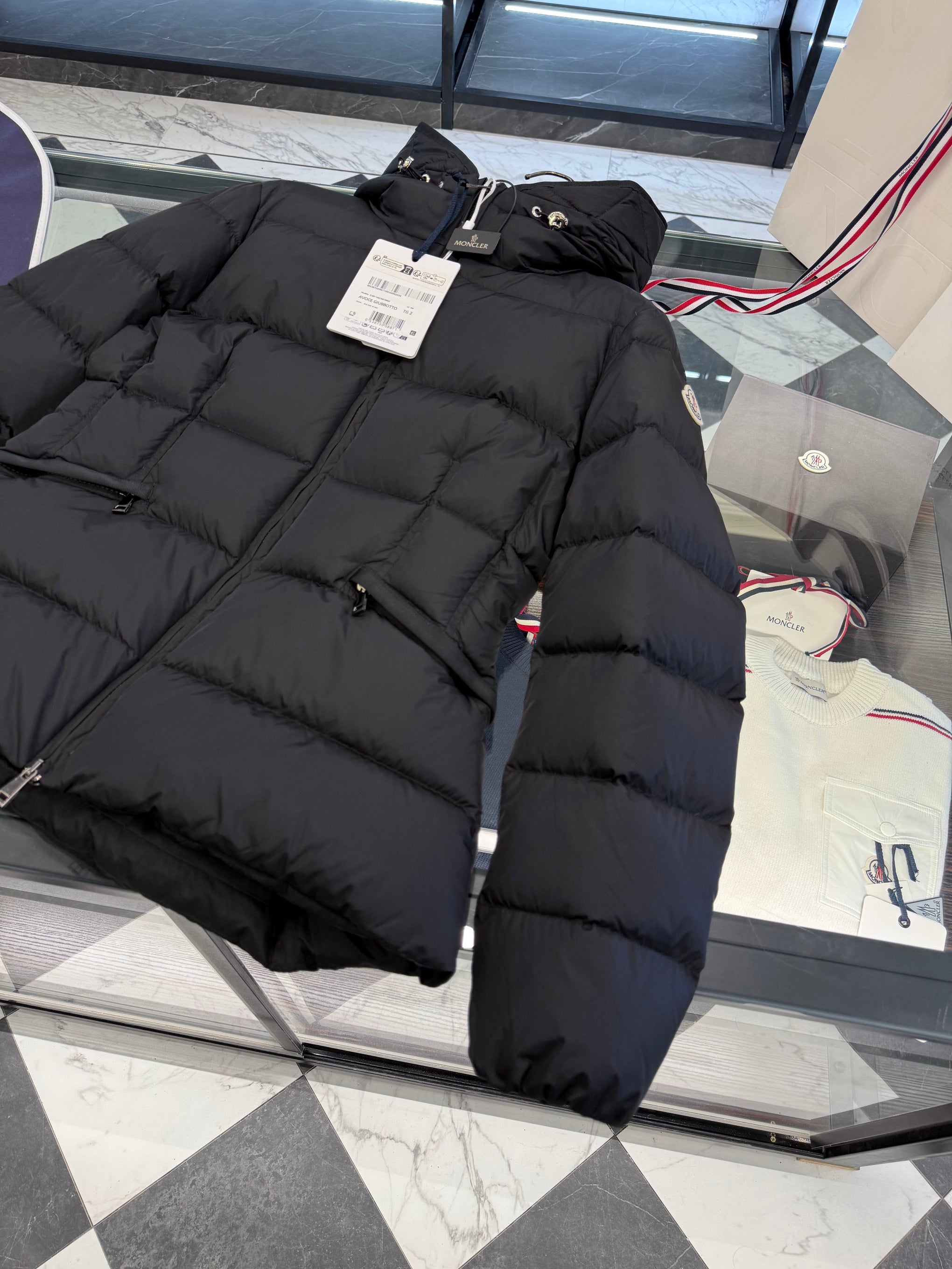 MONC AVOCE JACKET