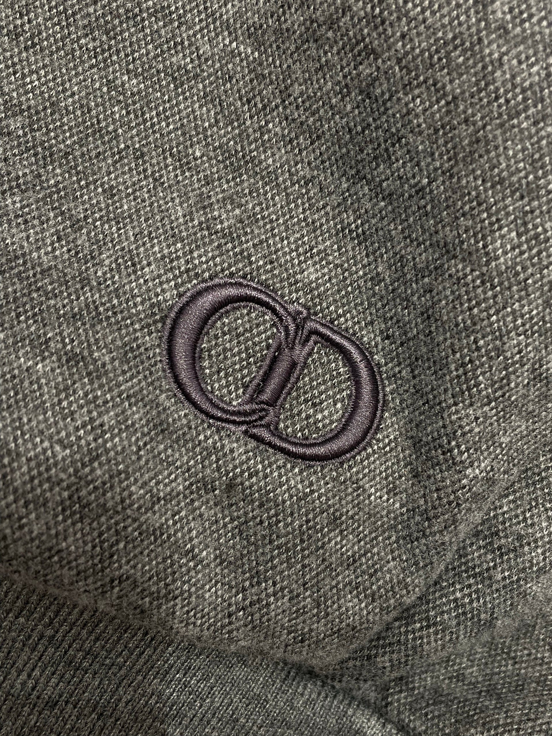 CD ZIP SWEATSHIRT