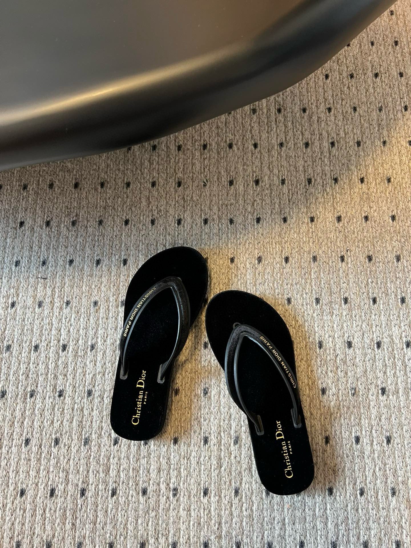CD THONG SANDAL