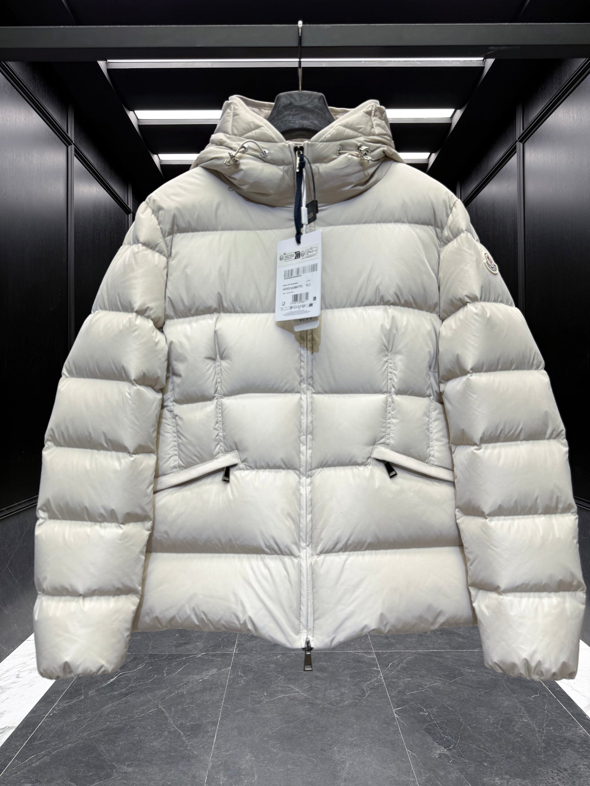 MONC AVOCE JACKET