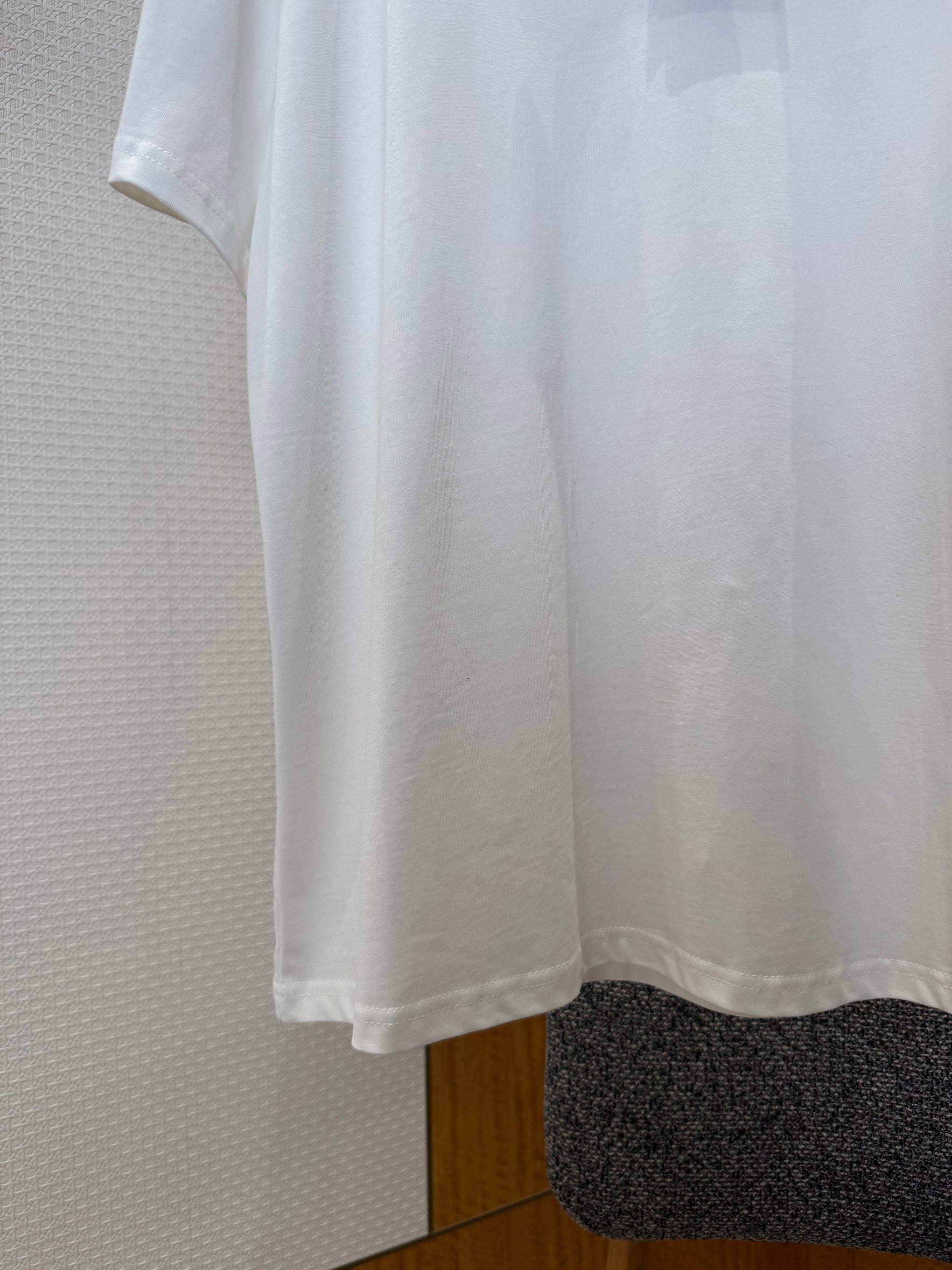 LOU T-SHIRT