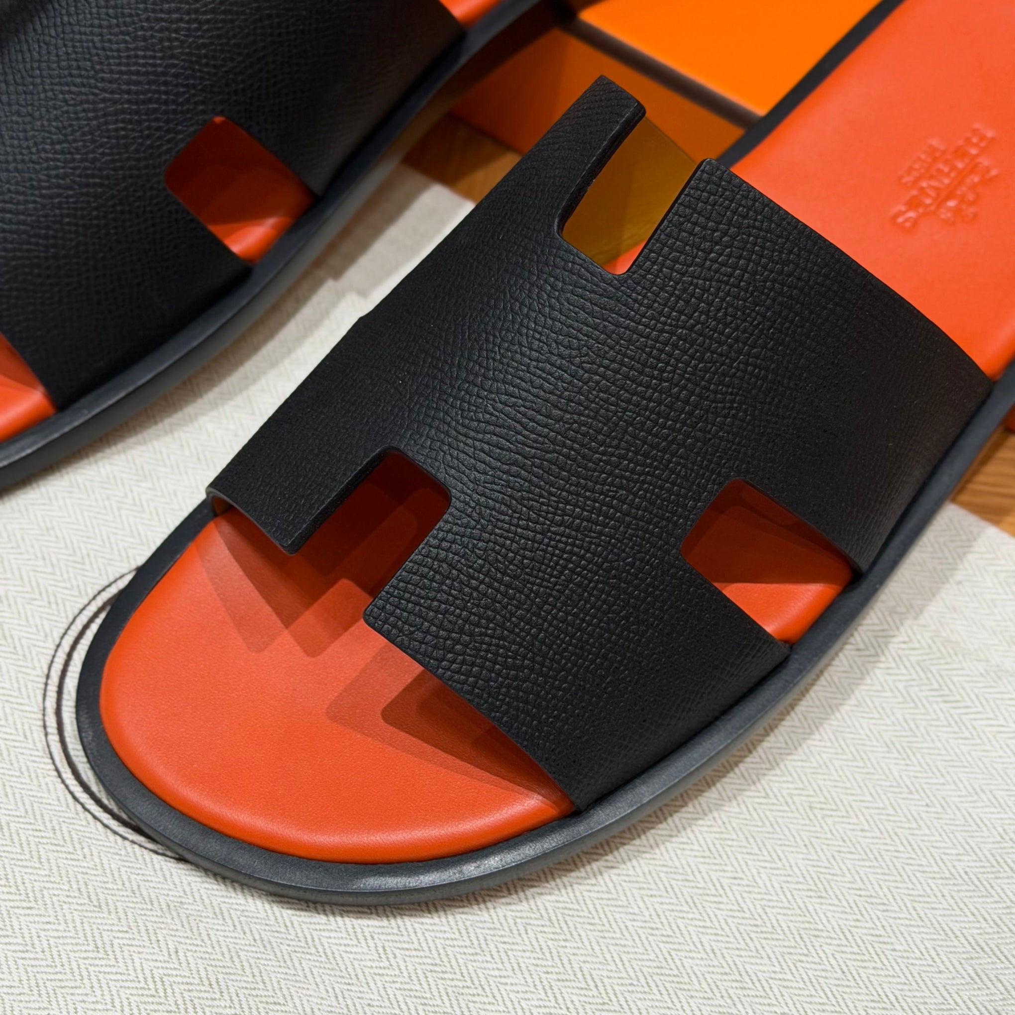 HERM IZMIR SANDALS