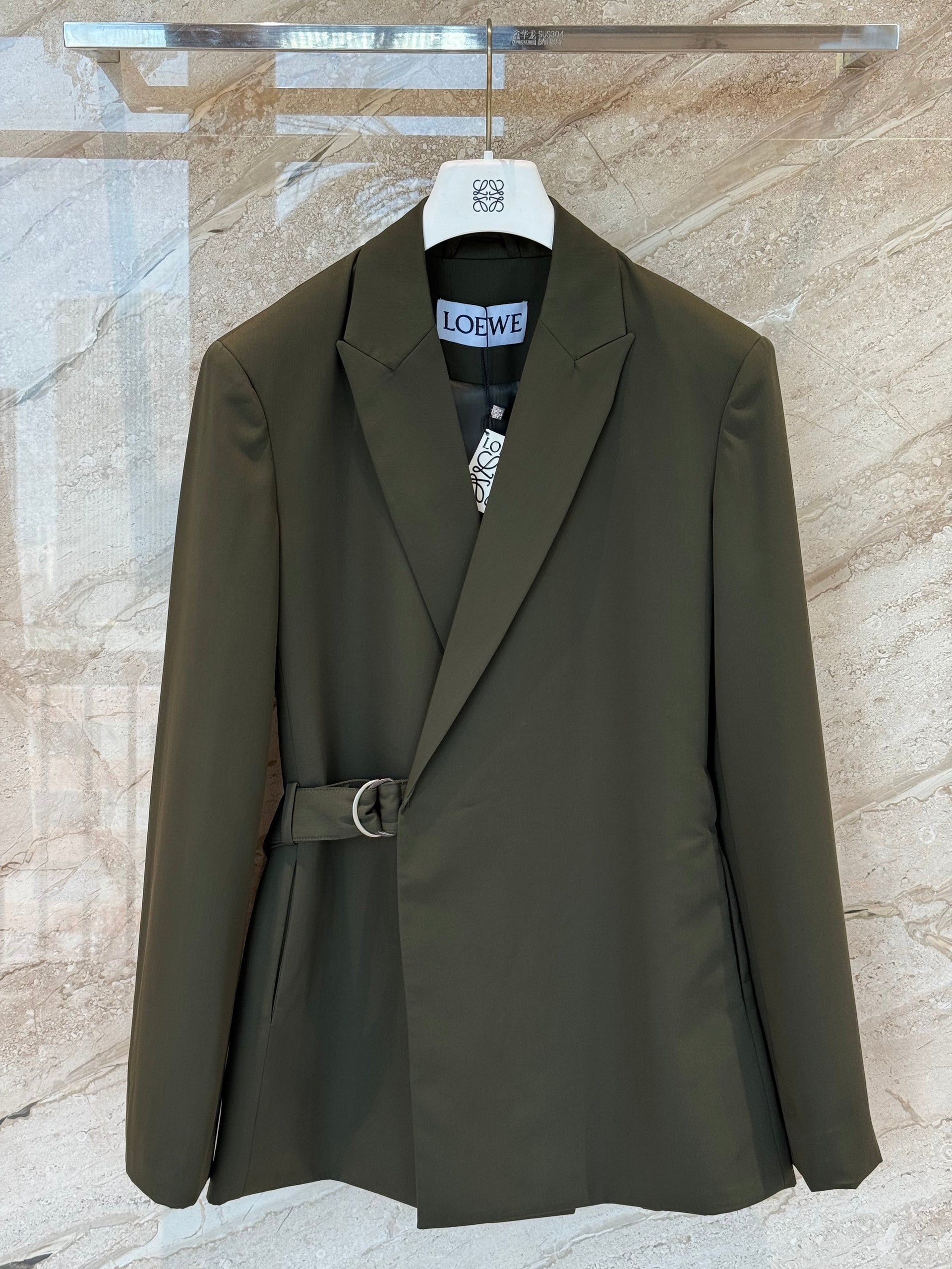 LOEW BLAZER