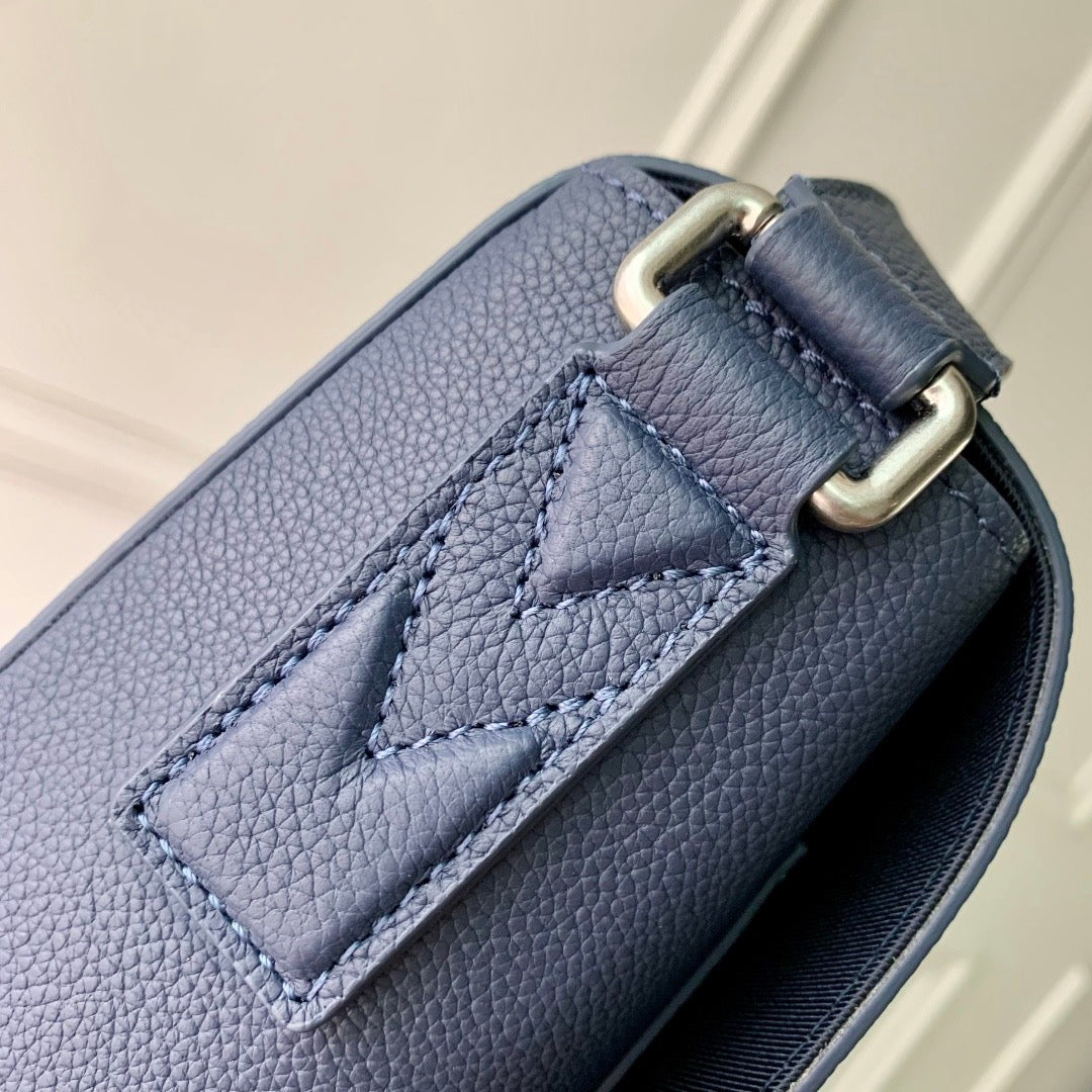 LOU SPEED MESSENGER BAG