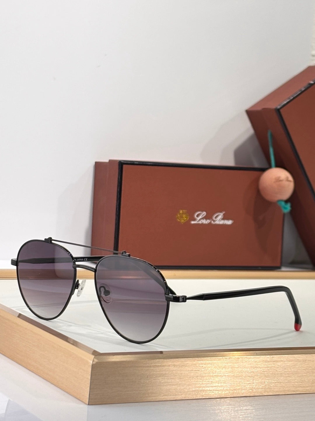 LORO P SUNGLASSES