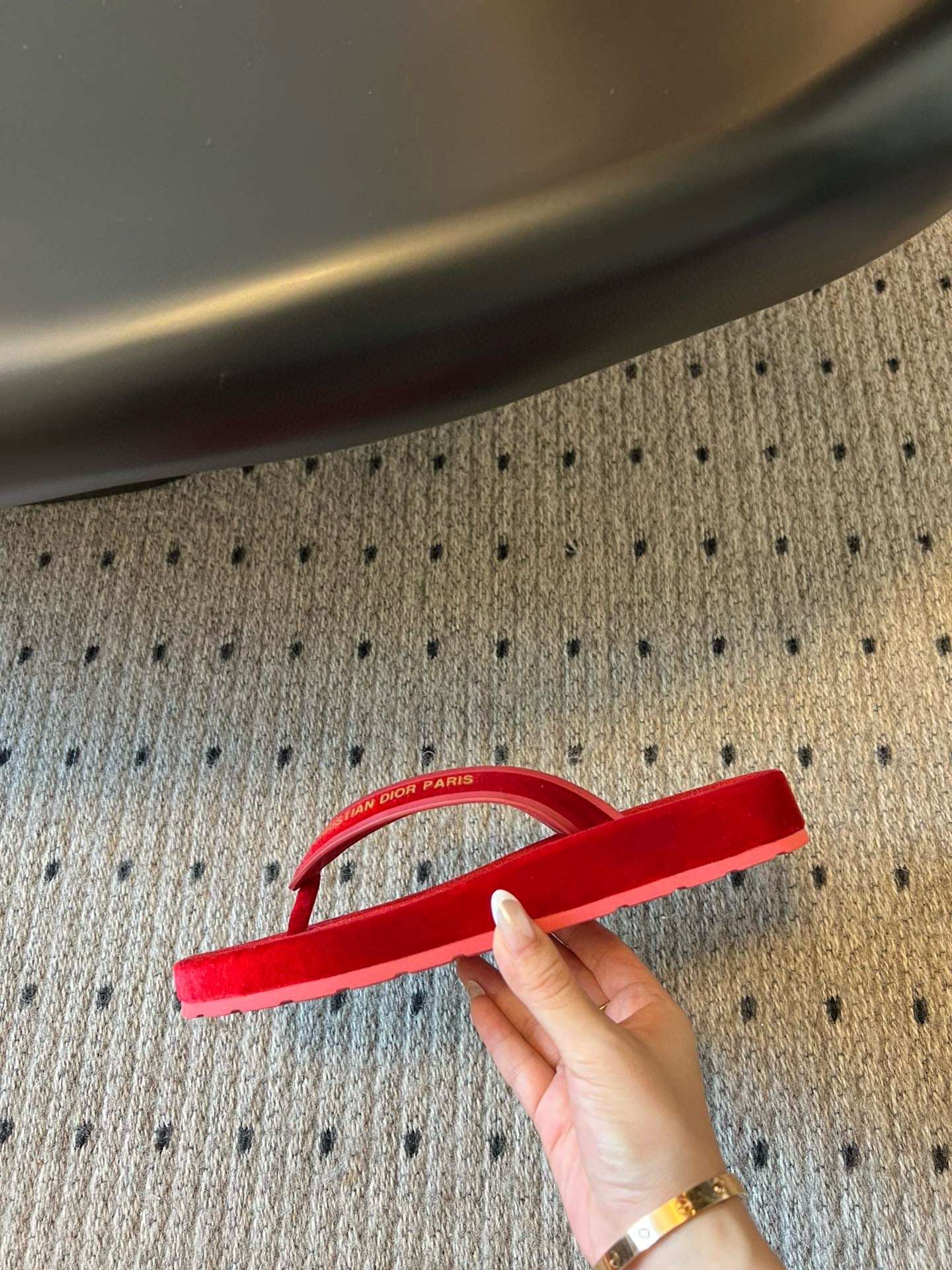 CD THONG SANDAL