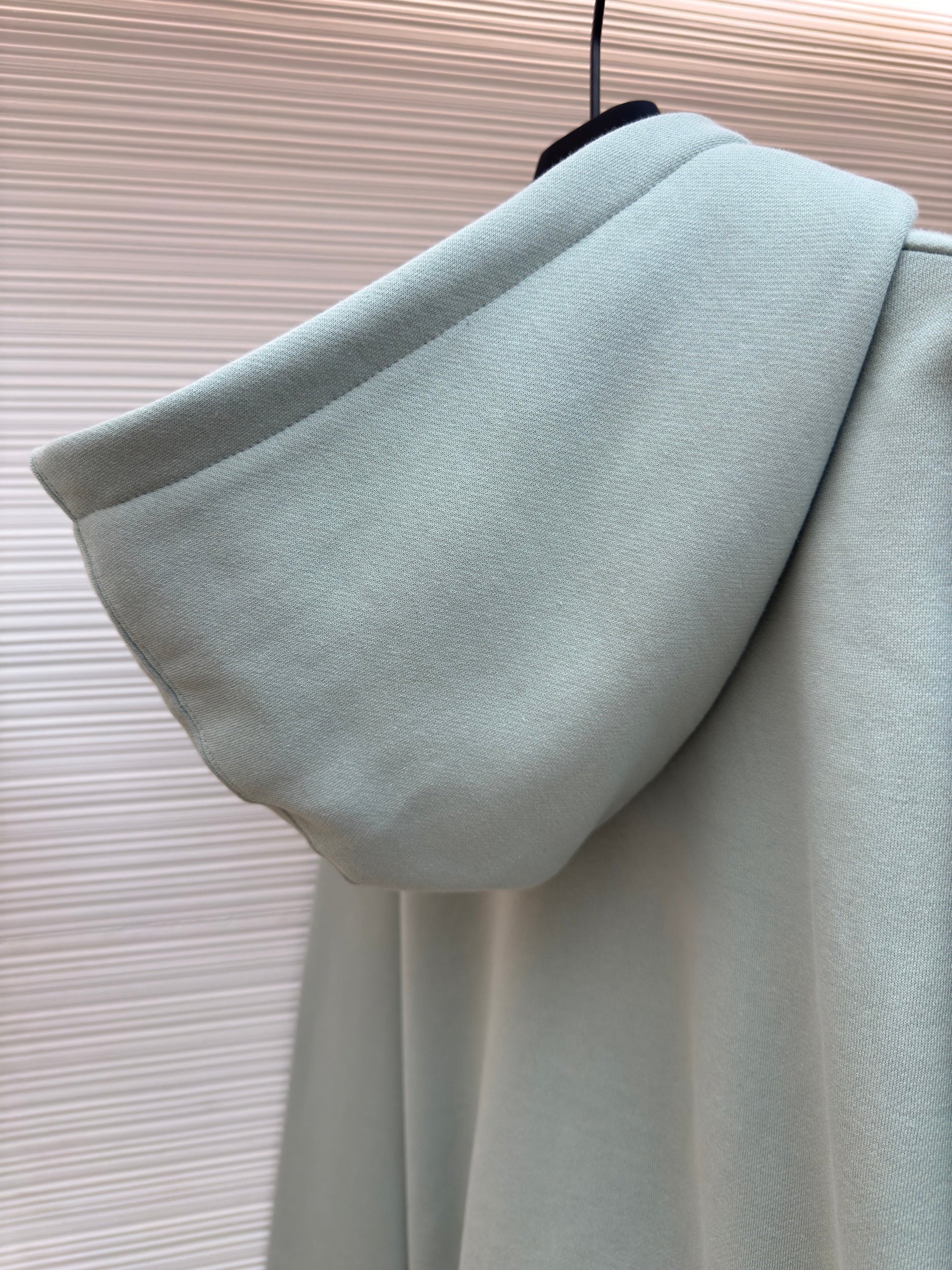 CD HOODIE