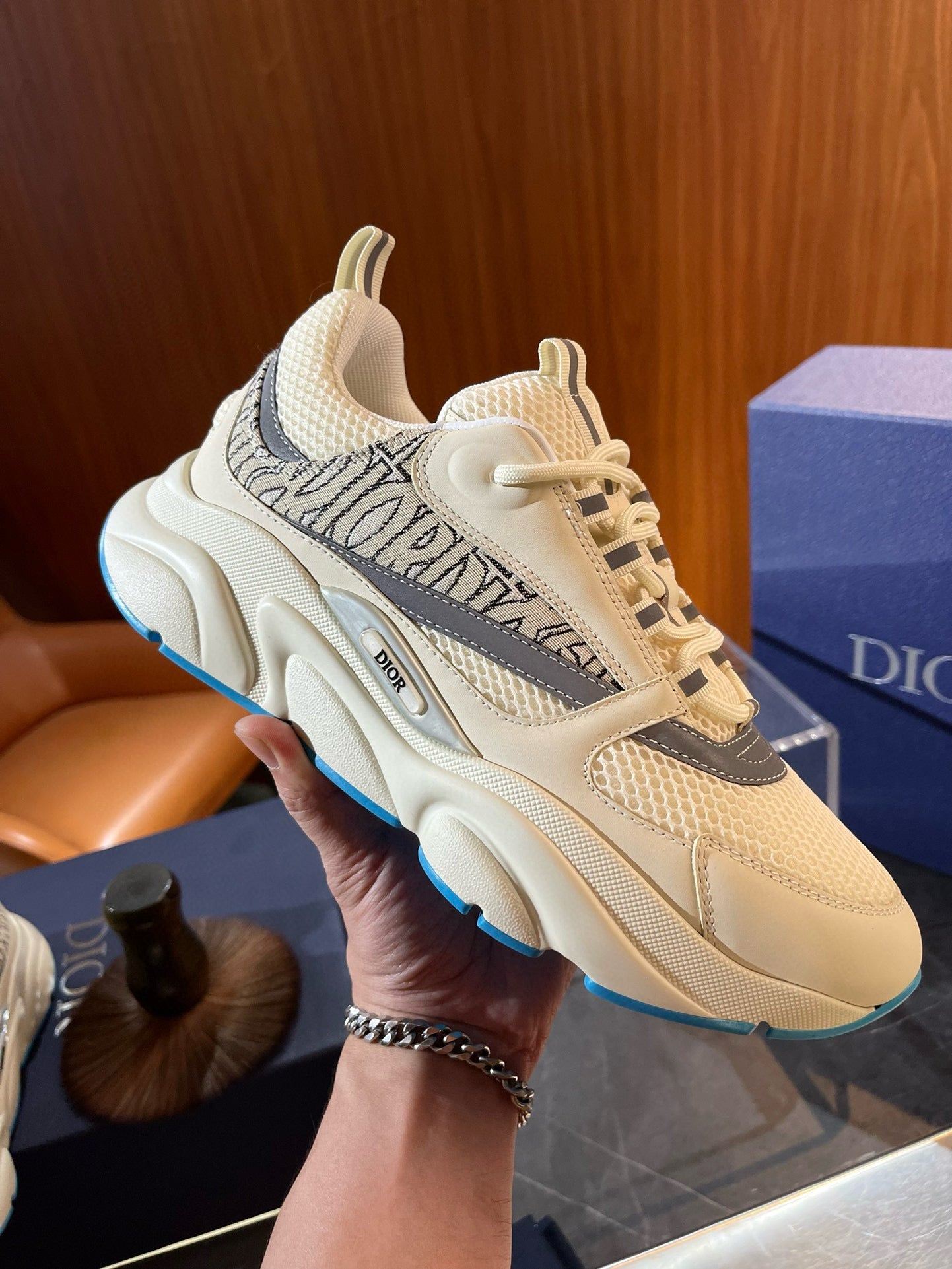 CD B22 SNEAKERS