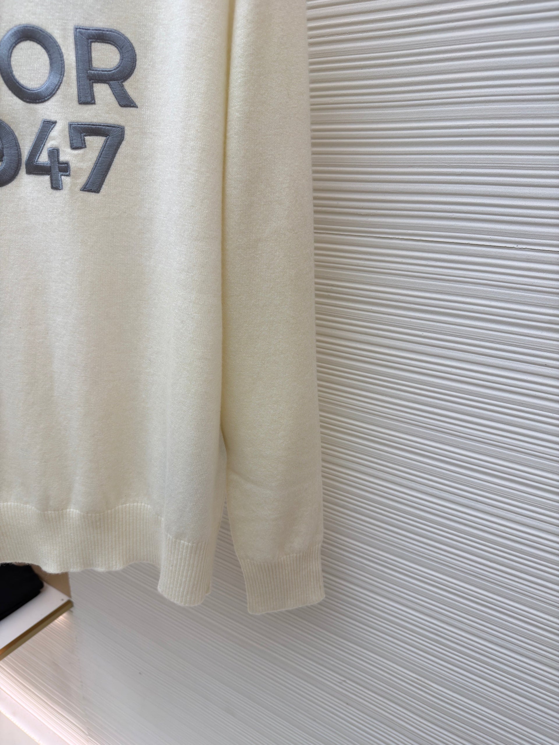 CD JUMPER