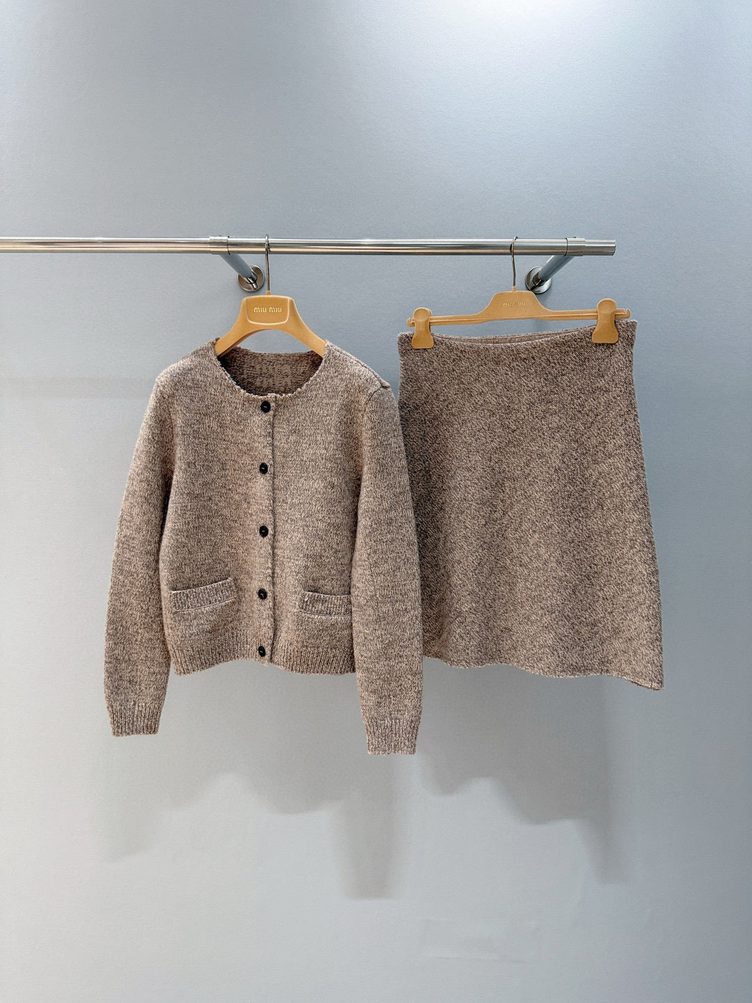 MIU M ZIP CARDIGAN