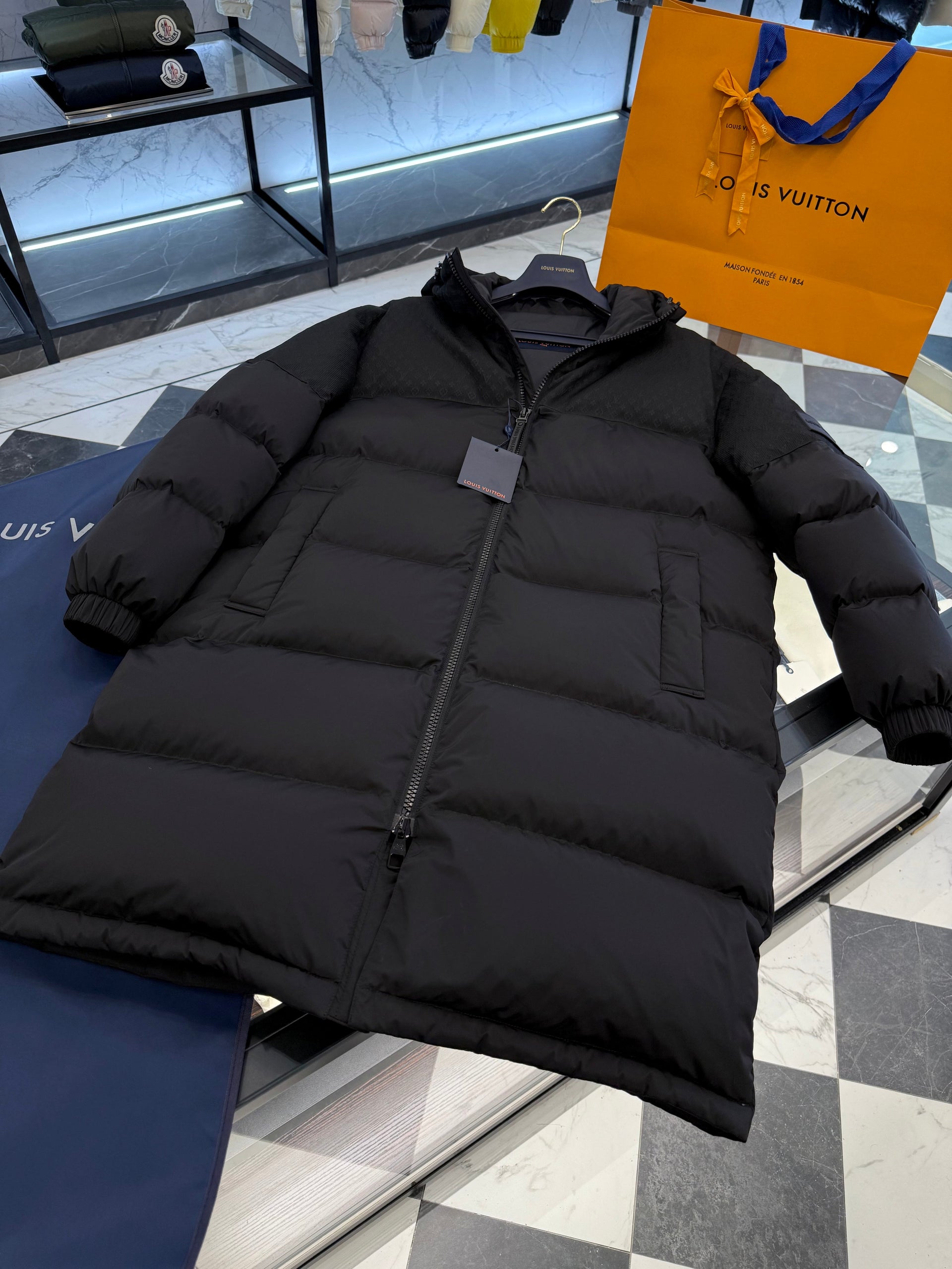 LOU COAT