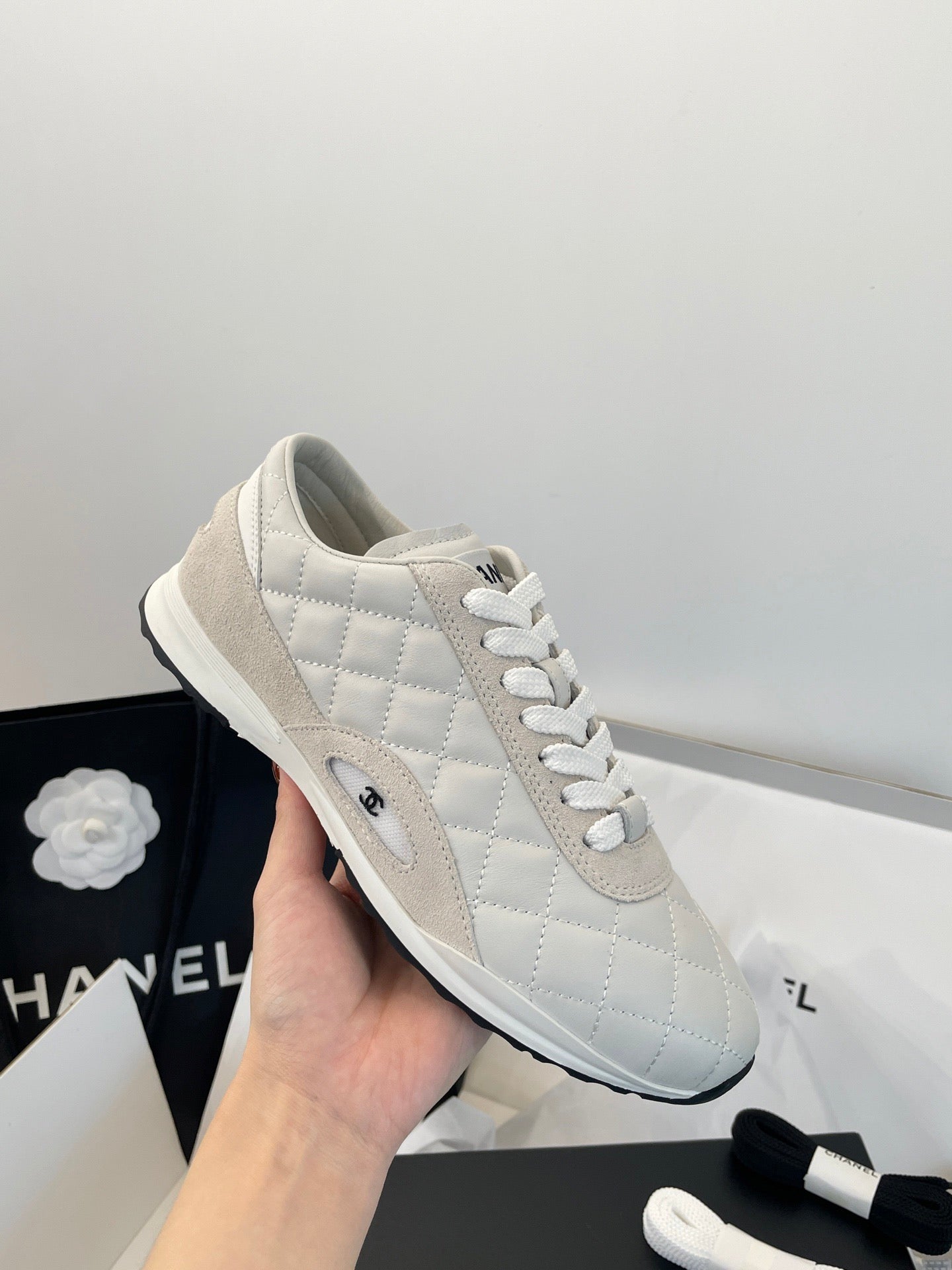 CC SNEAKER