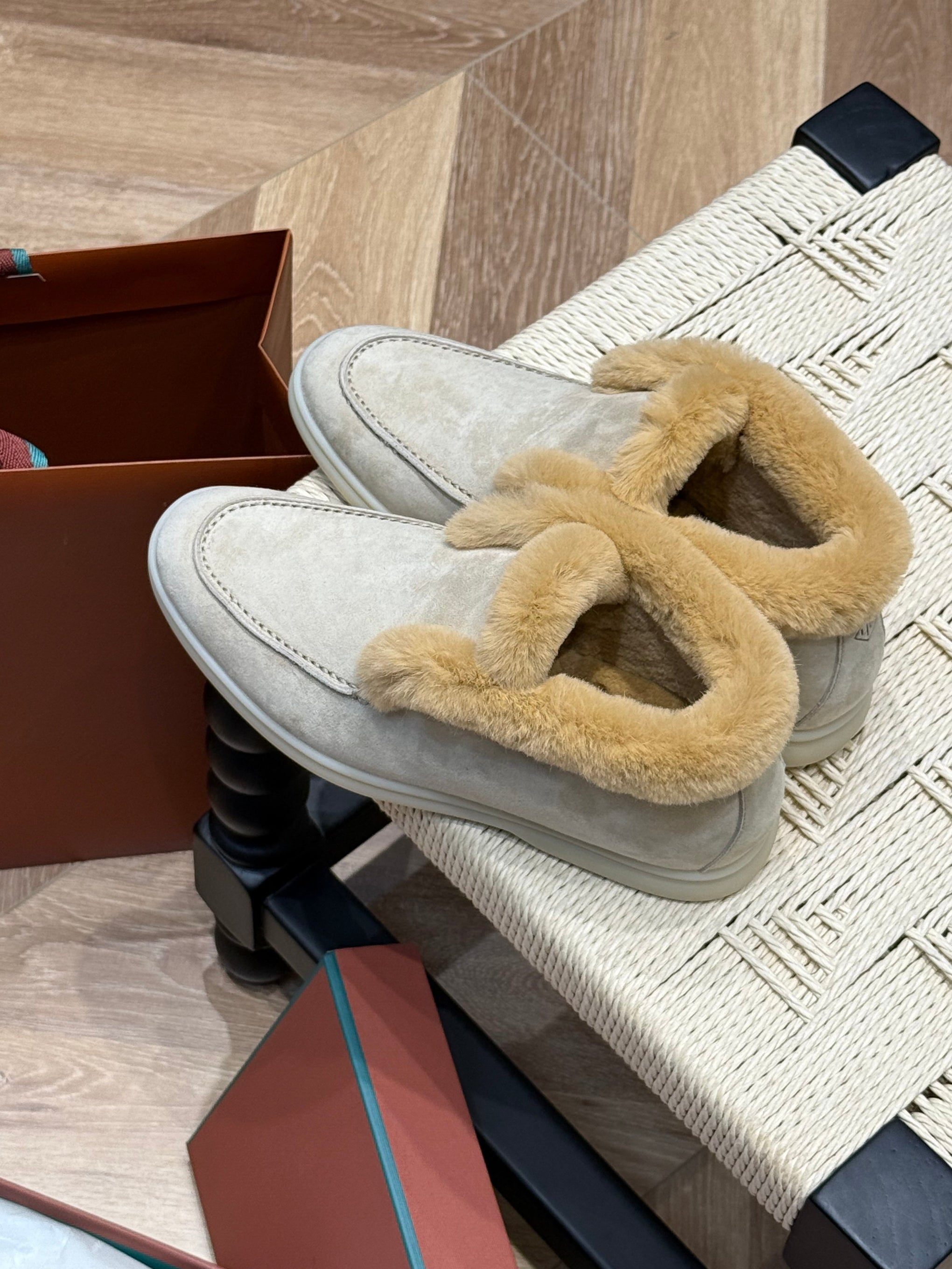 LORO P OPEN WALK BOOTS