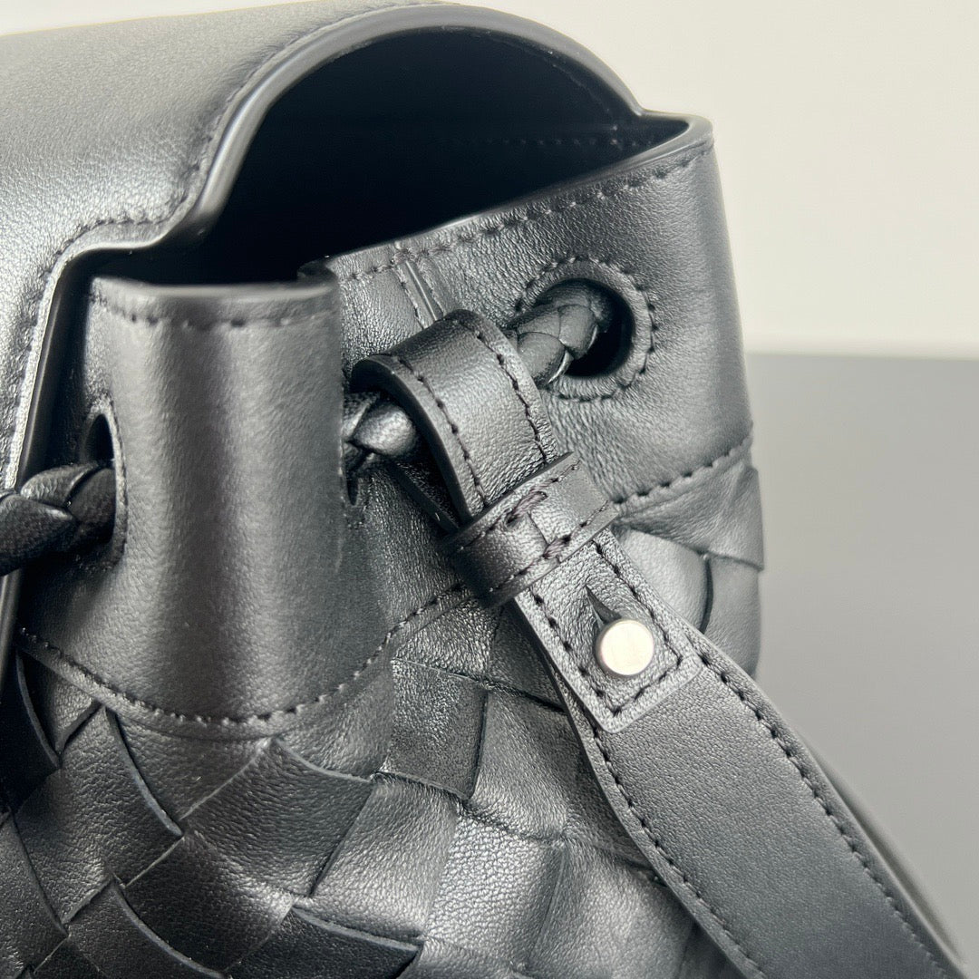 BOTT V SMALL ANDIAMO MESSENGER BAG