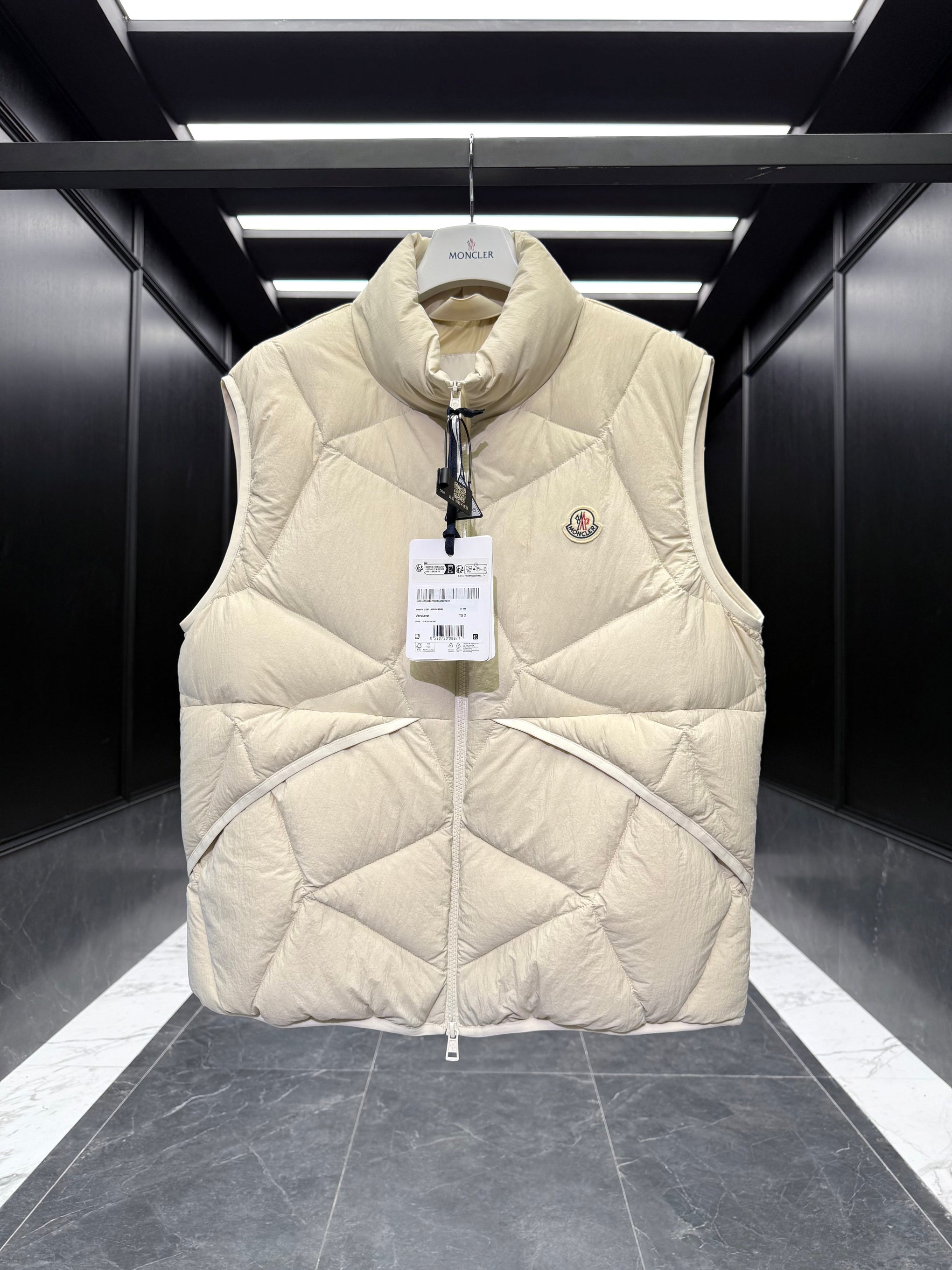 MONC VENDAVEL VEST